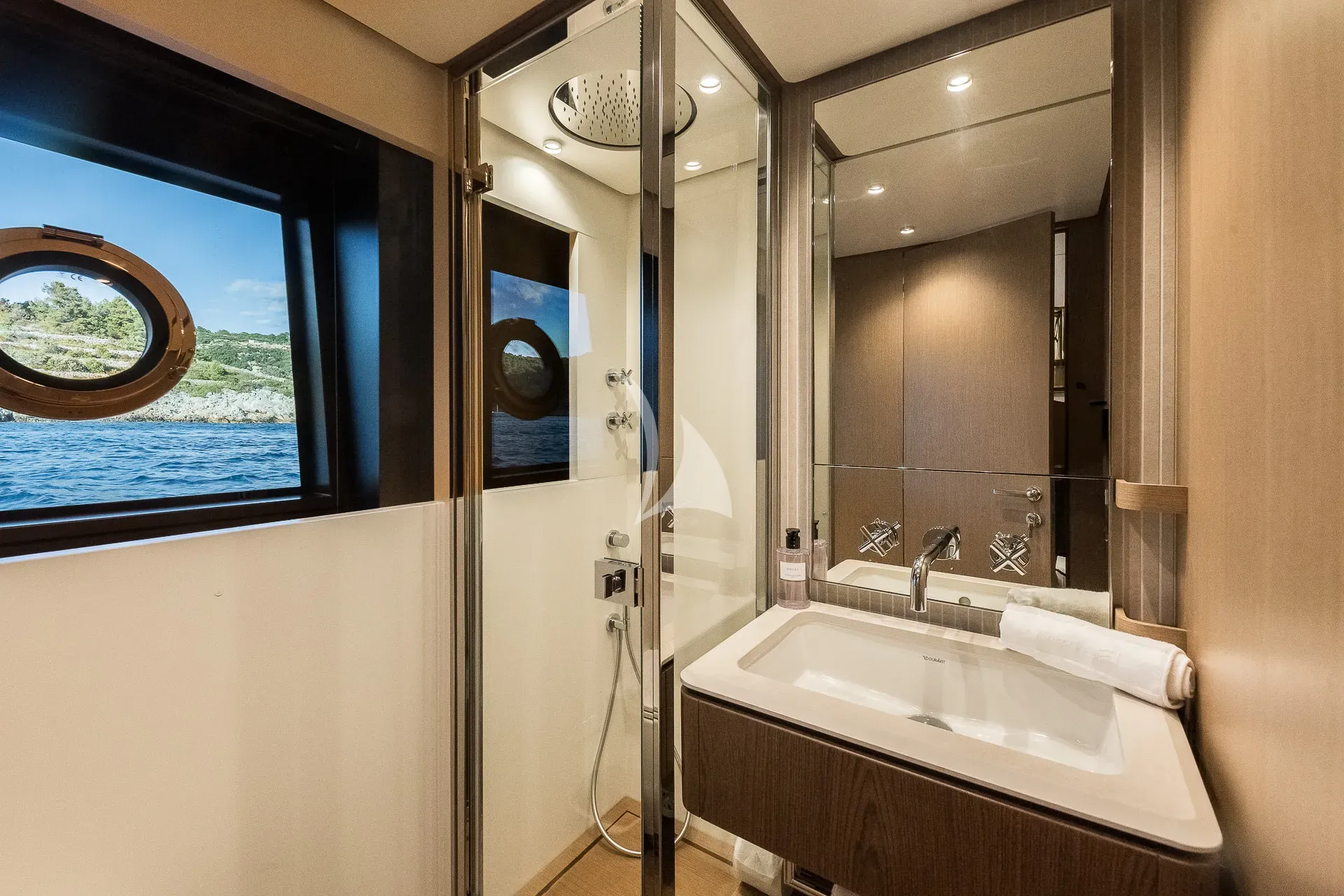 levante_yacht