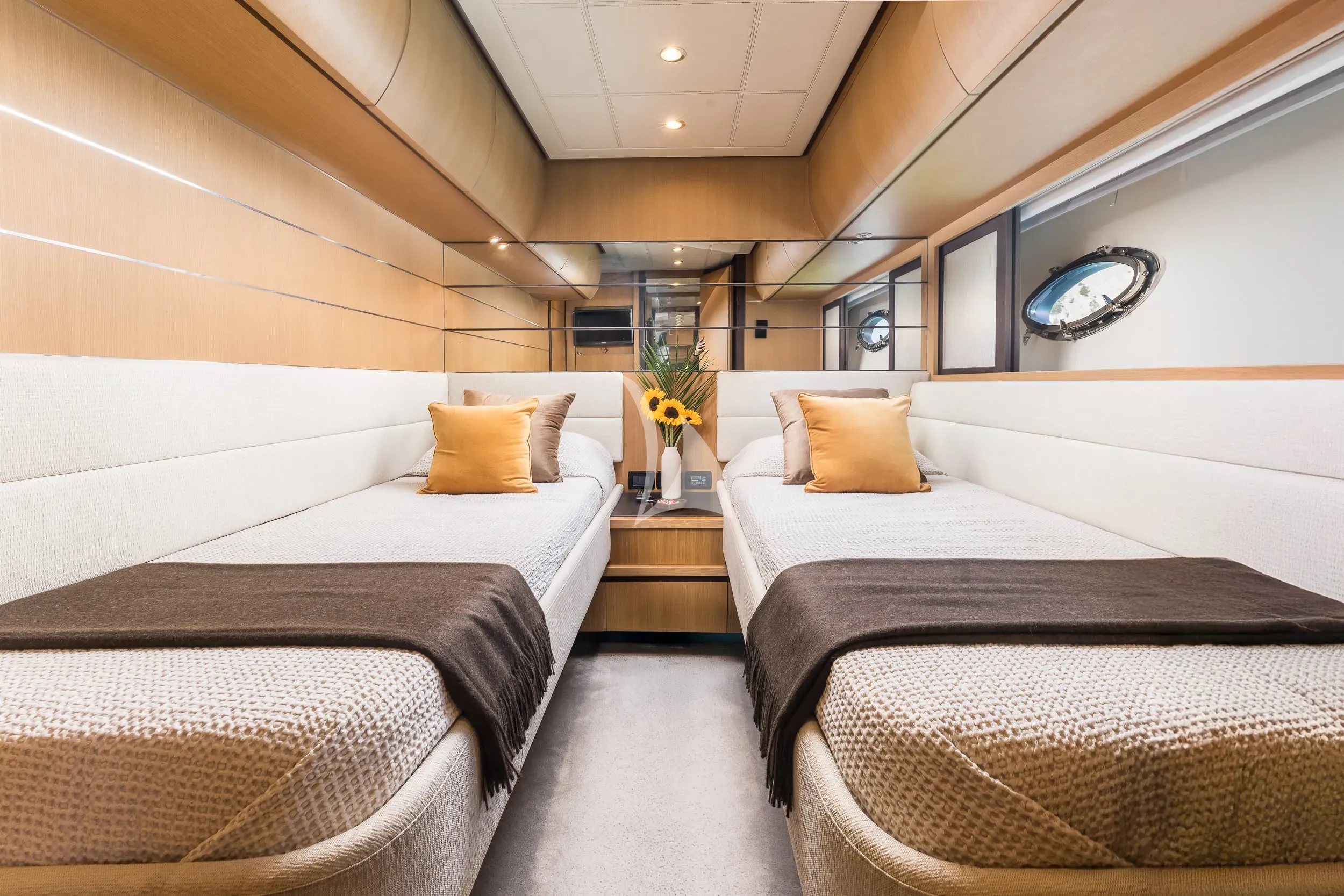 levante_yacht