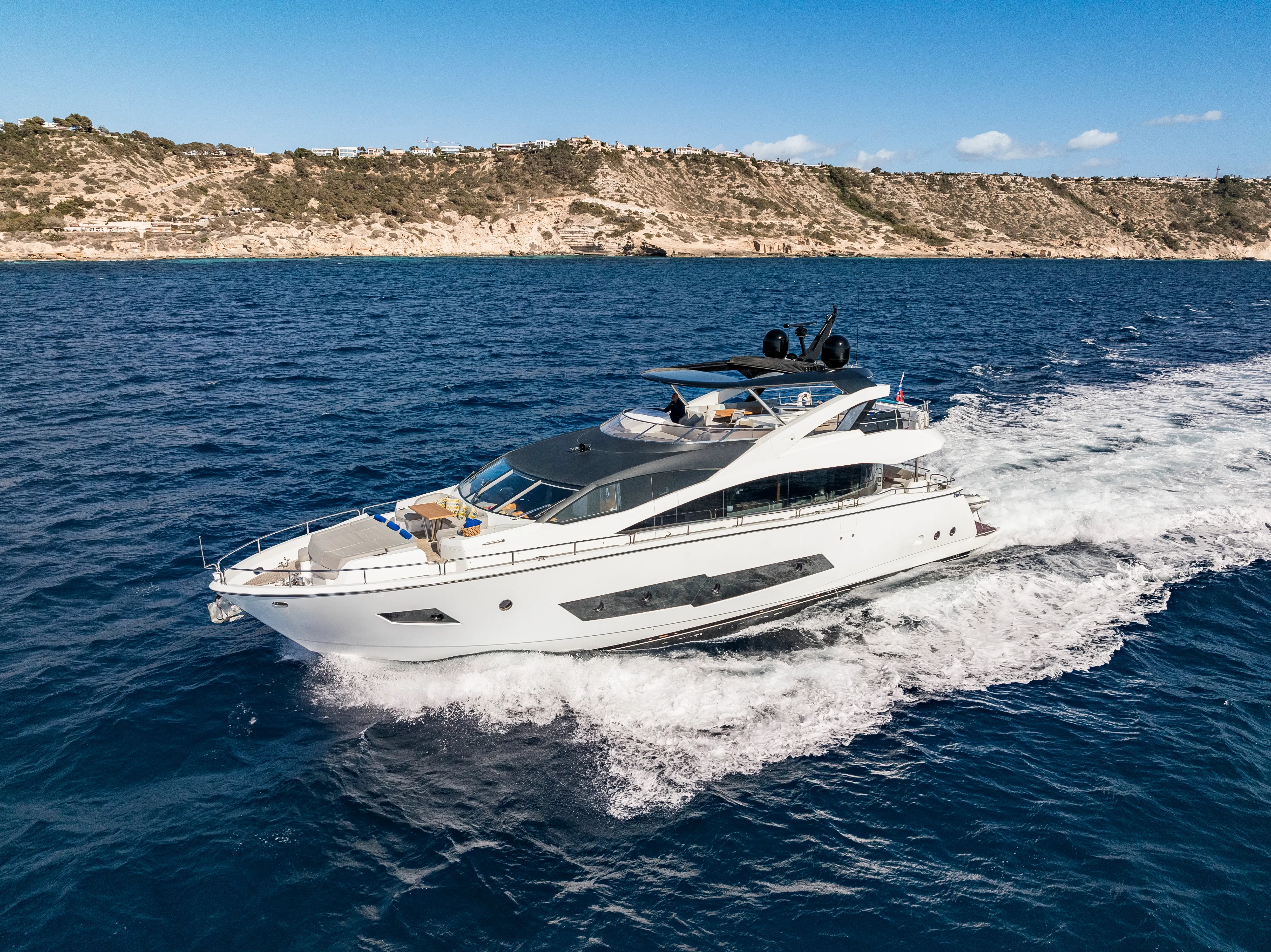 levante_yacht