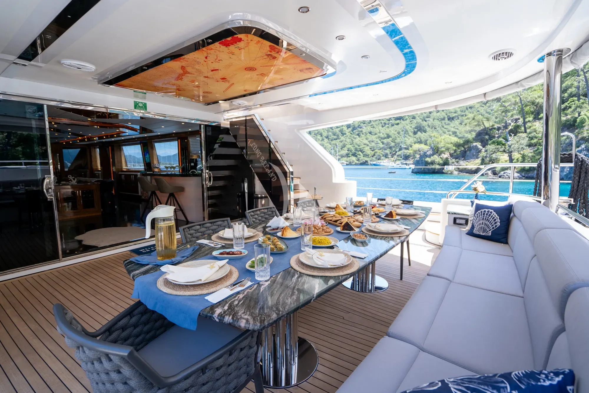 levante_yacht