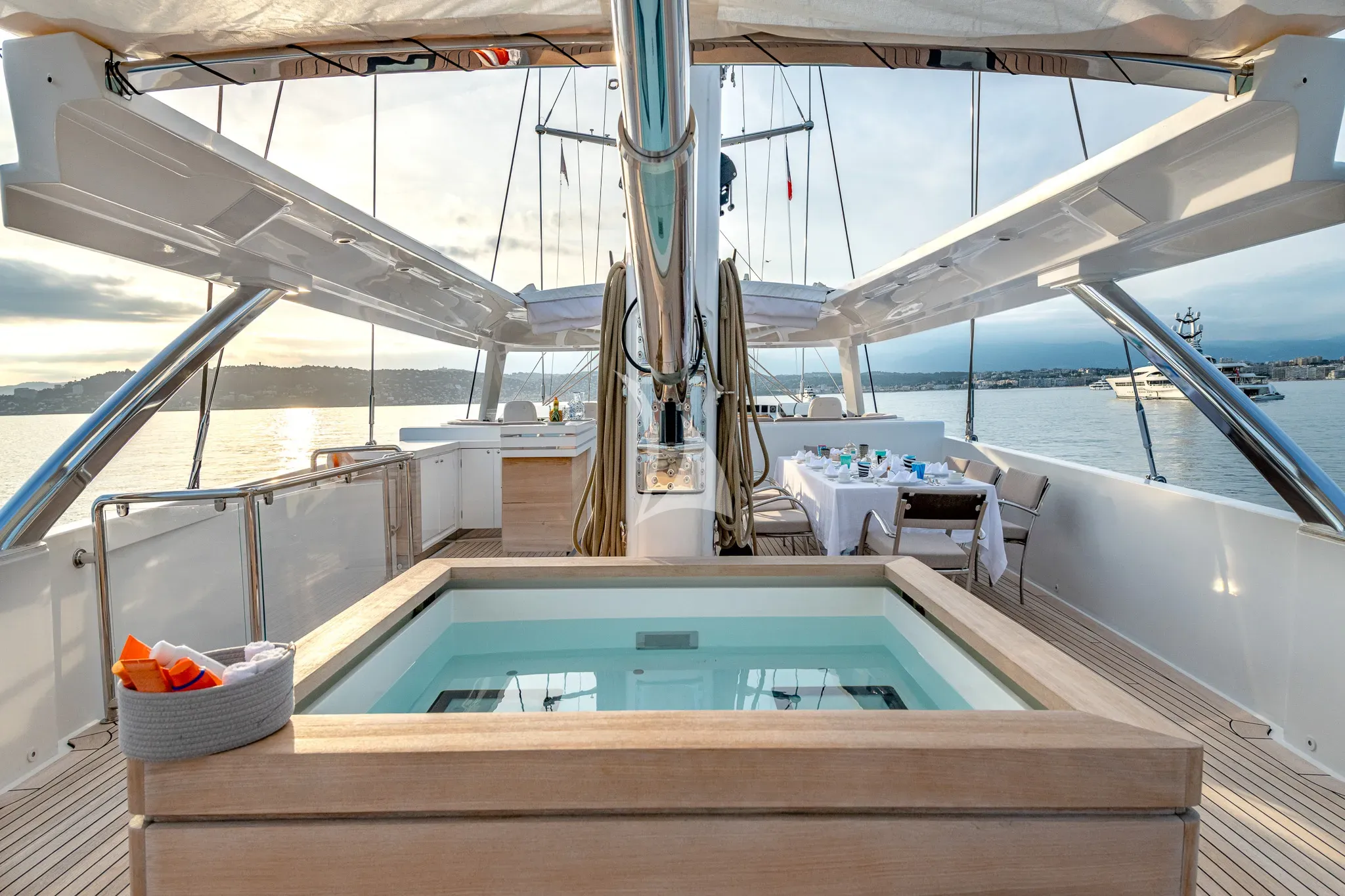 levante_yacht