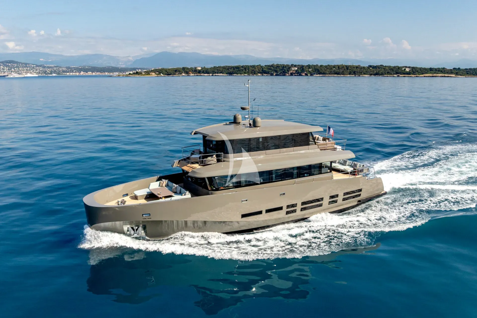 levante_yacht