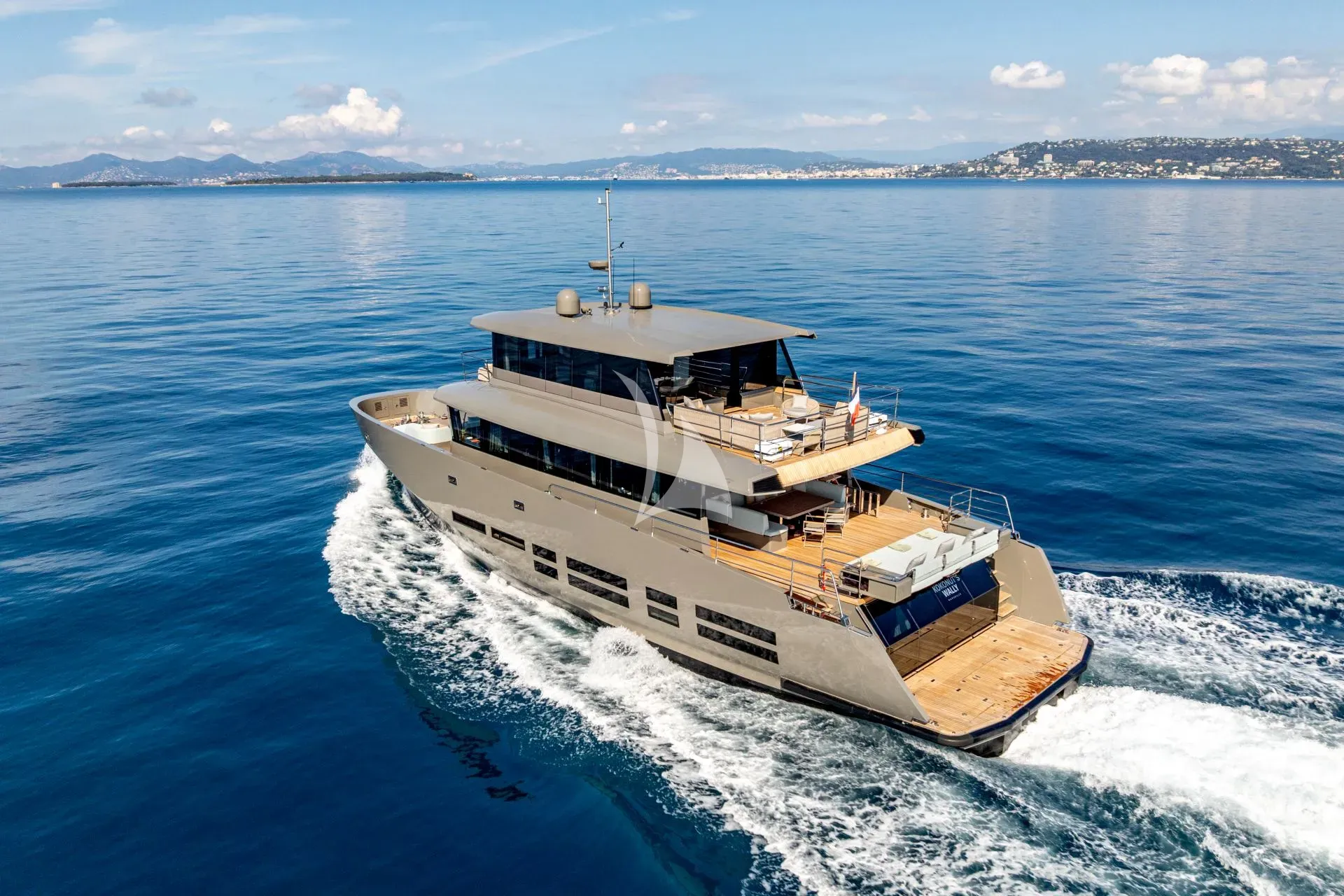 levante_yacht