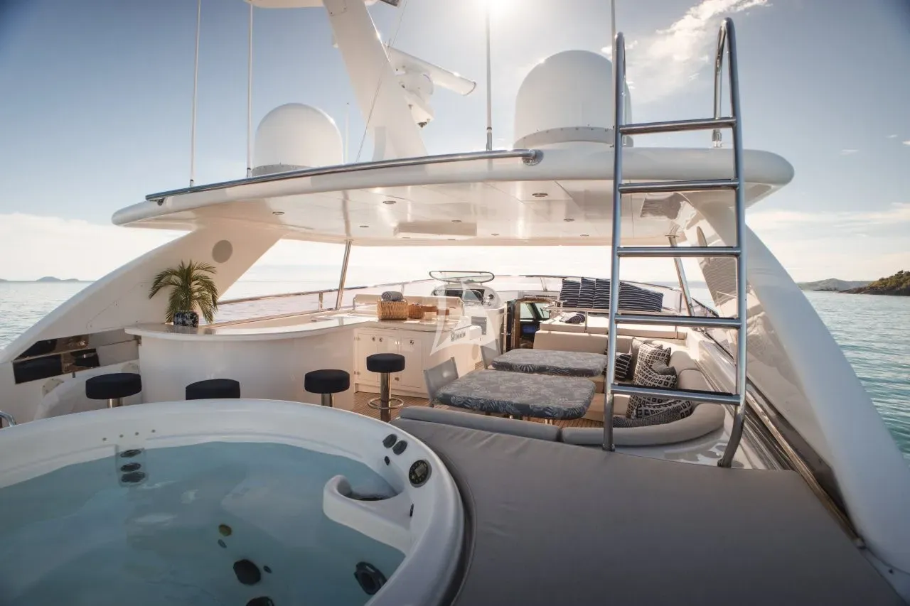levante_yacht