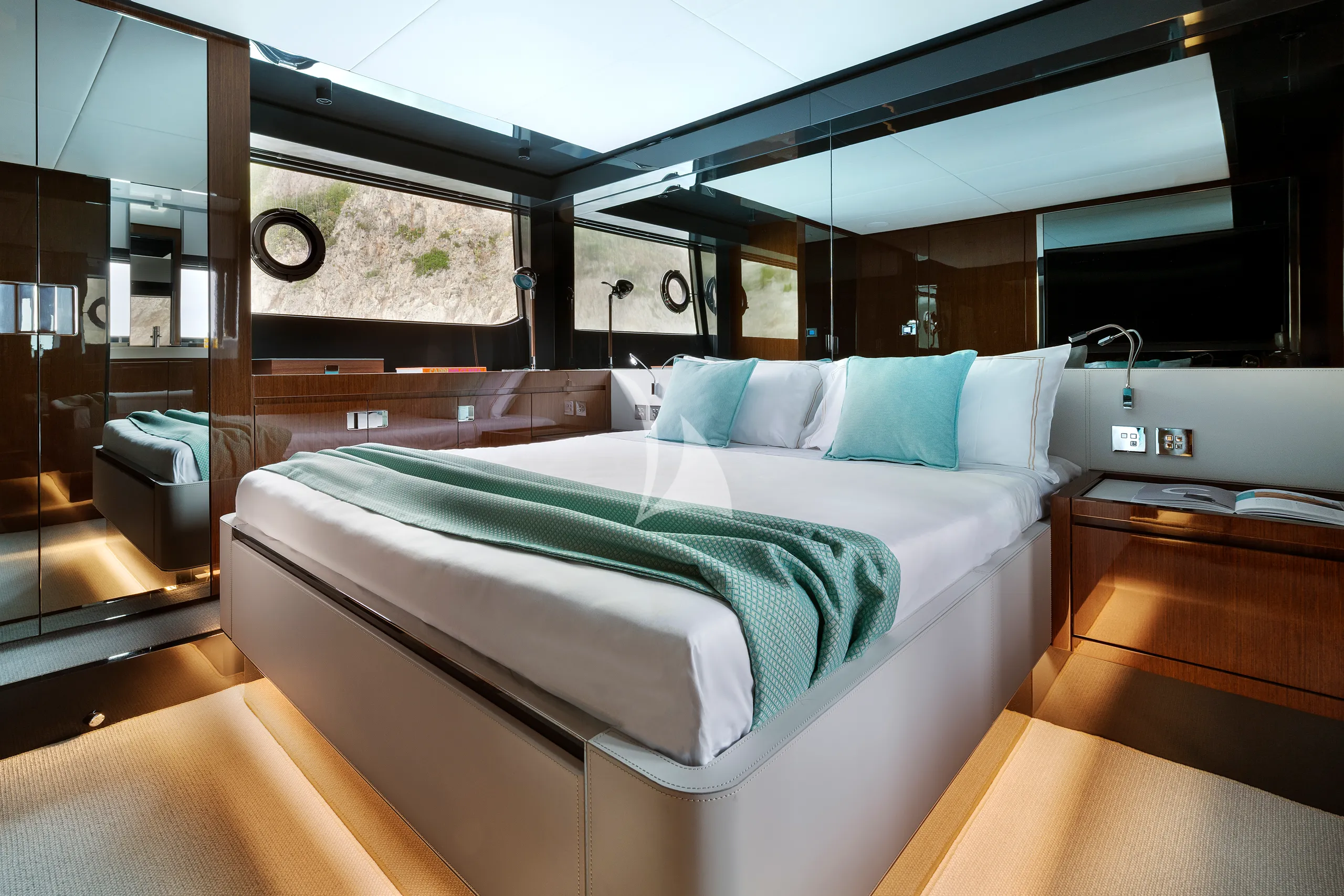 levante_yacht