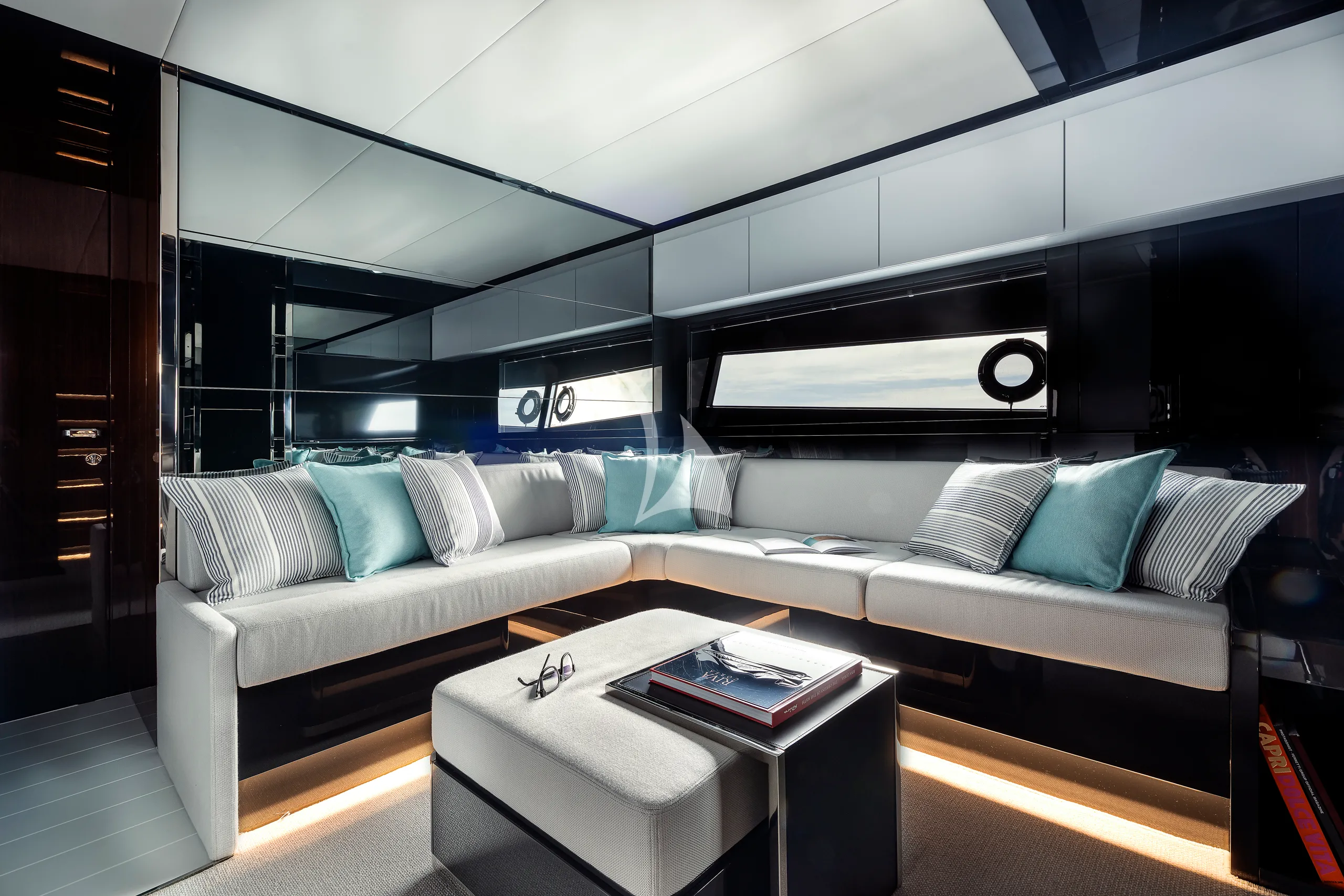 levante_yacht
