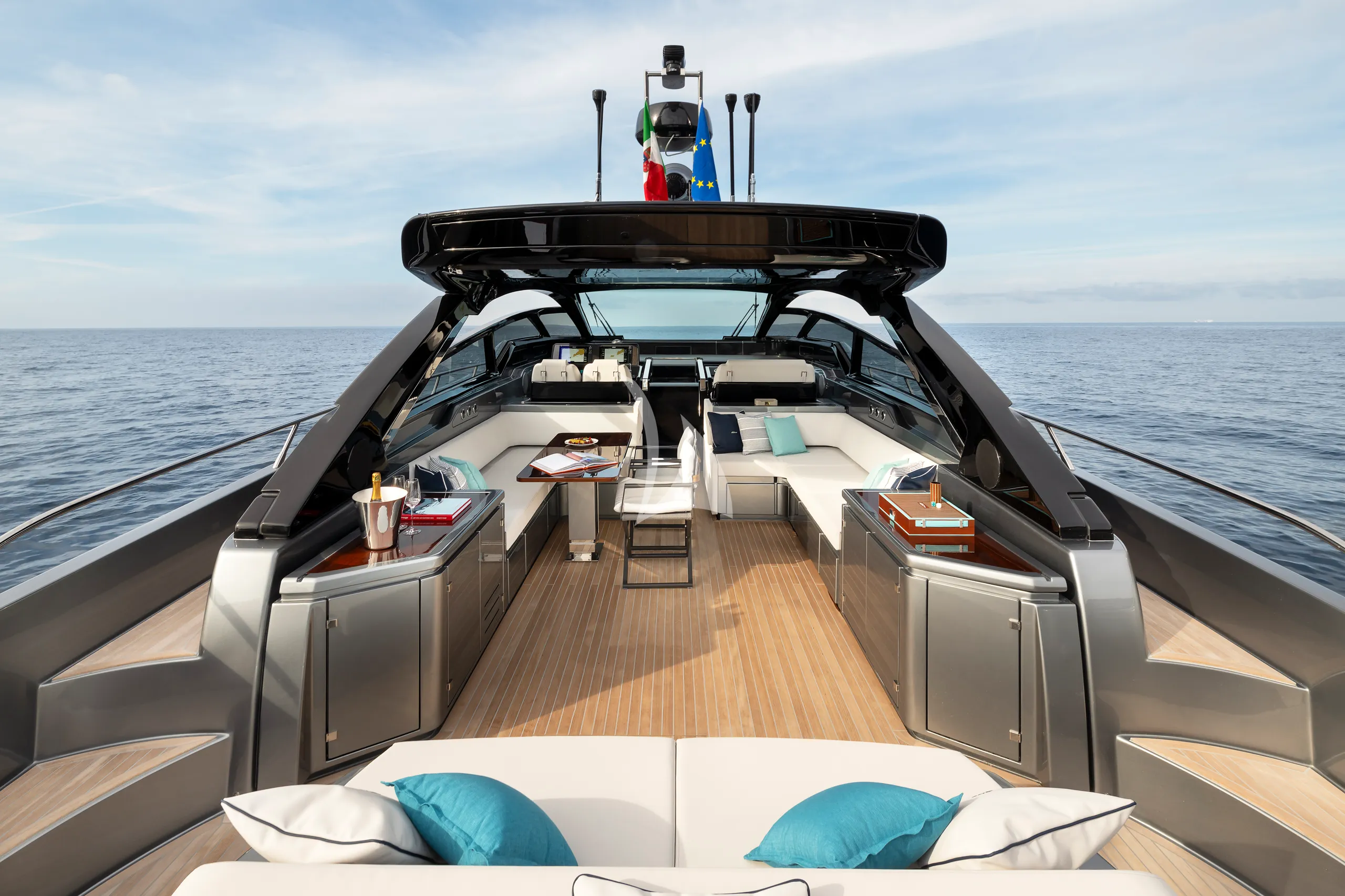 levante_yacht