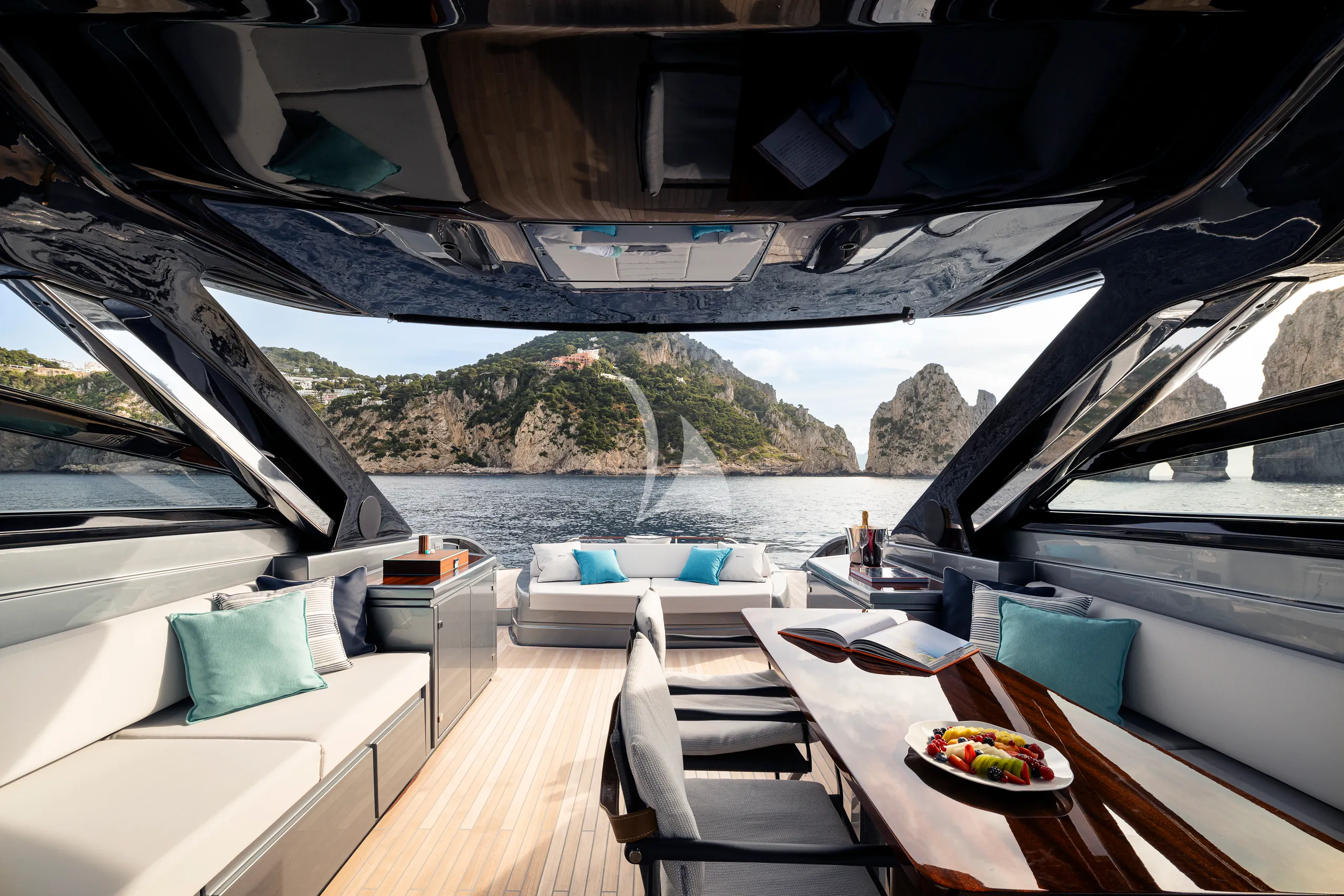 levante_yacht