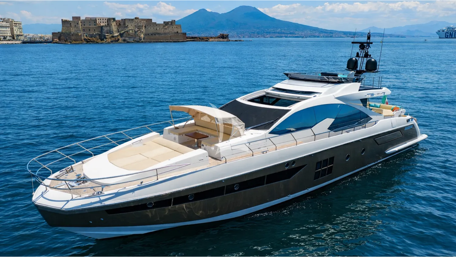 levante_yacht