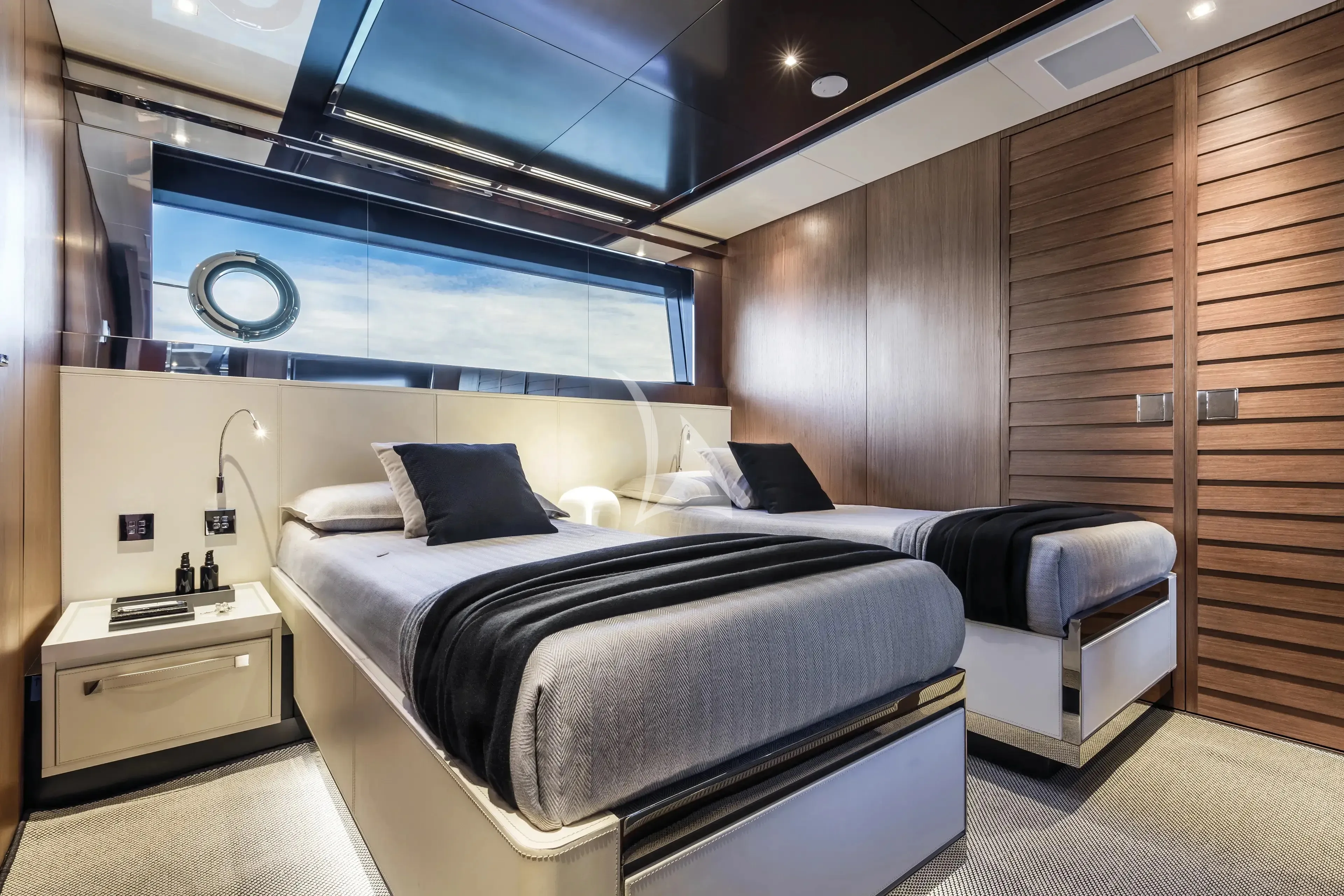 levante_yacht