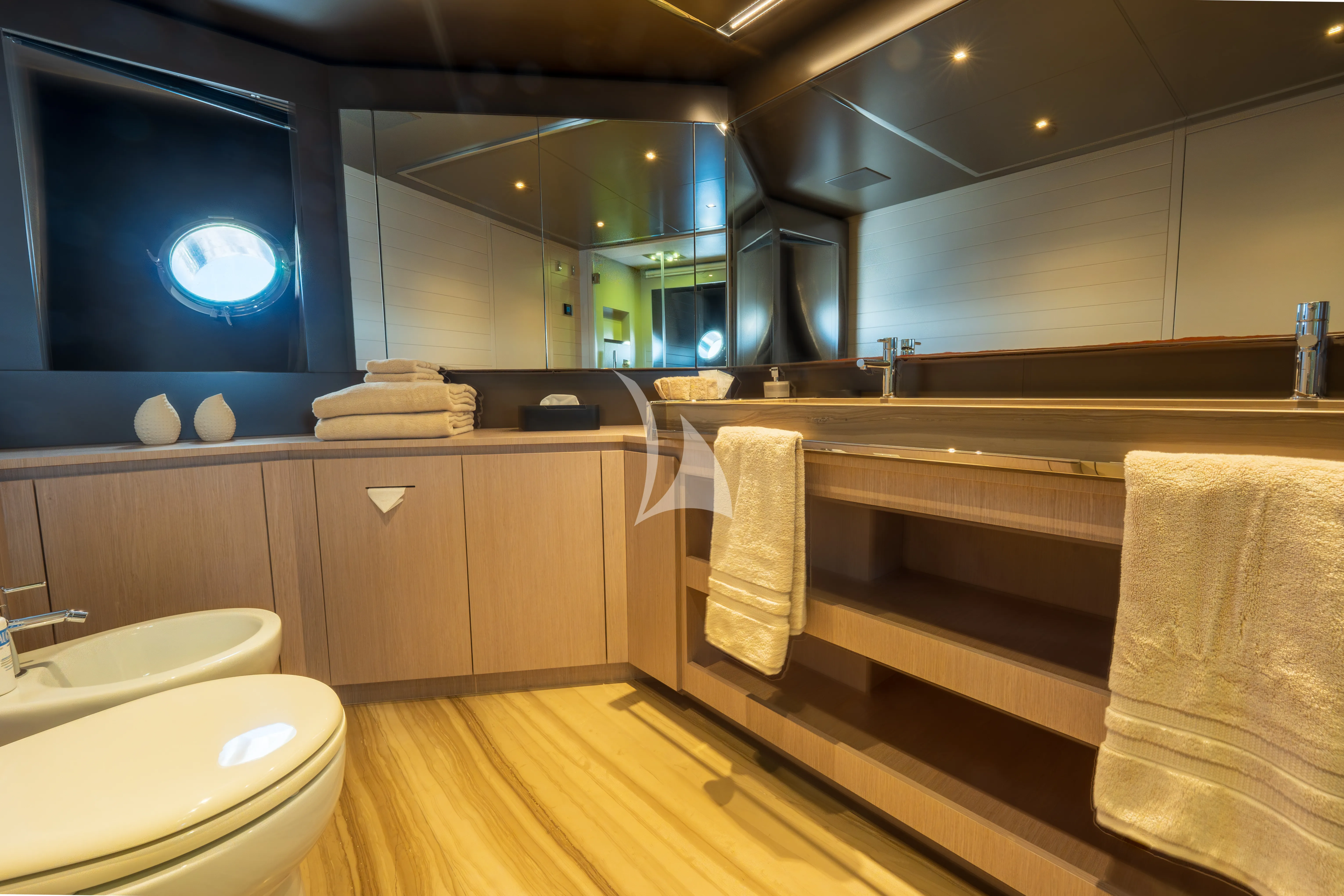 levante_yacht