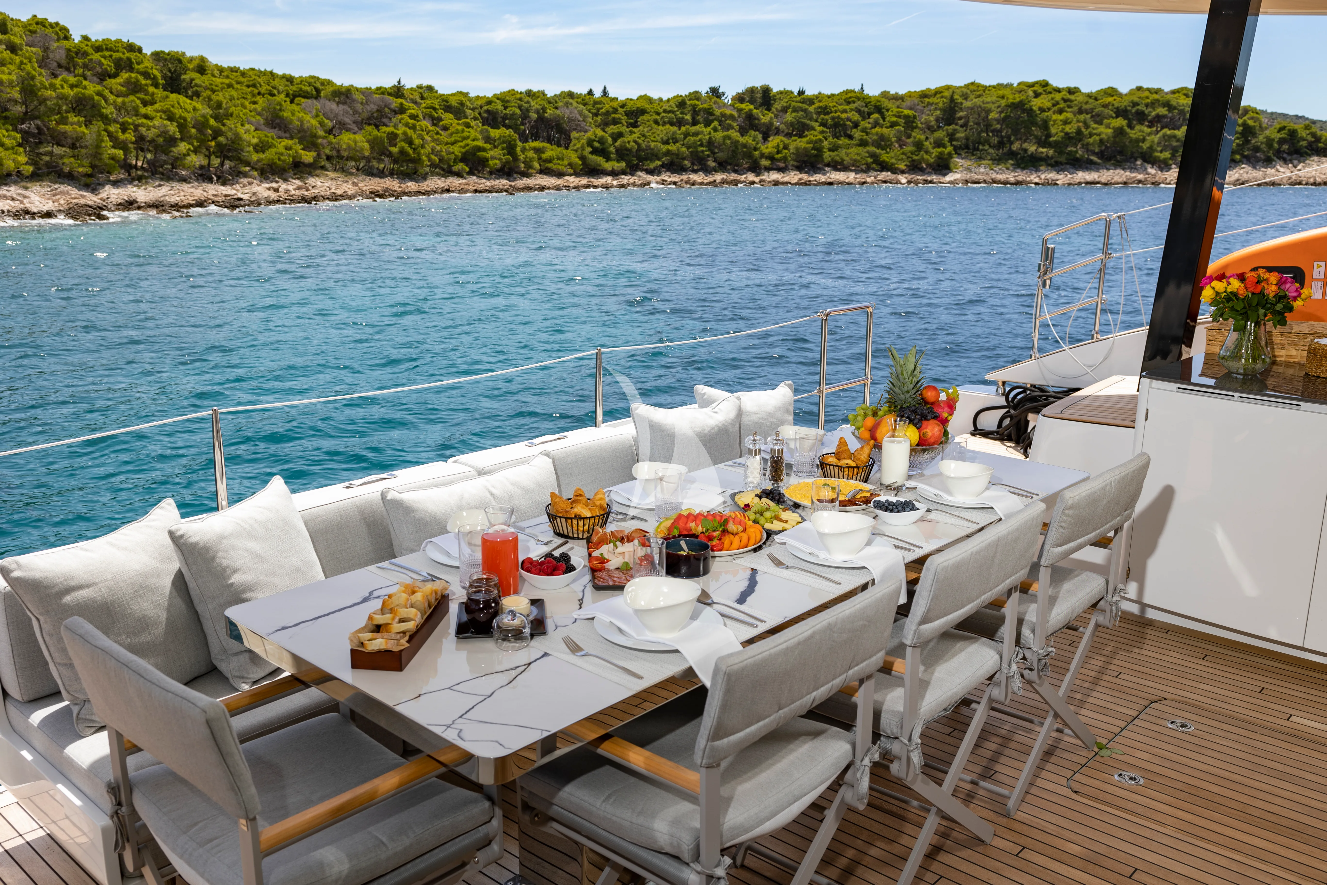 levante_yacht