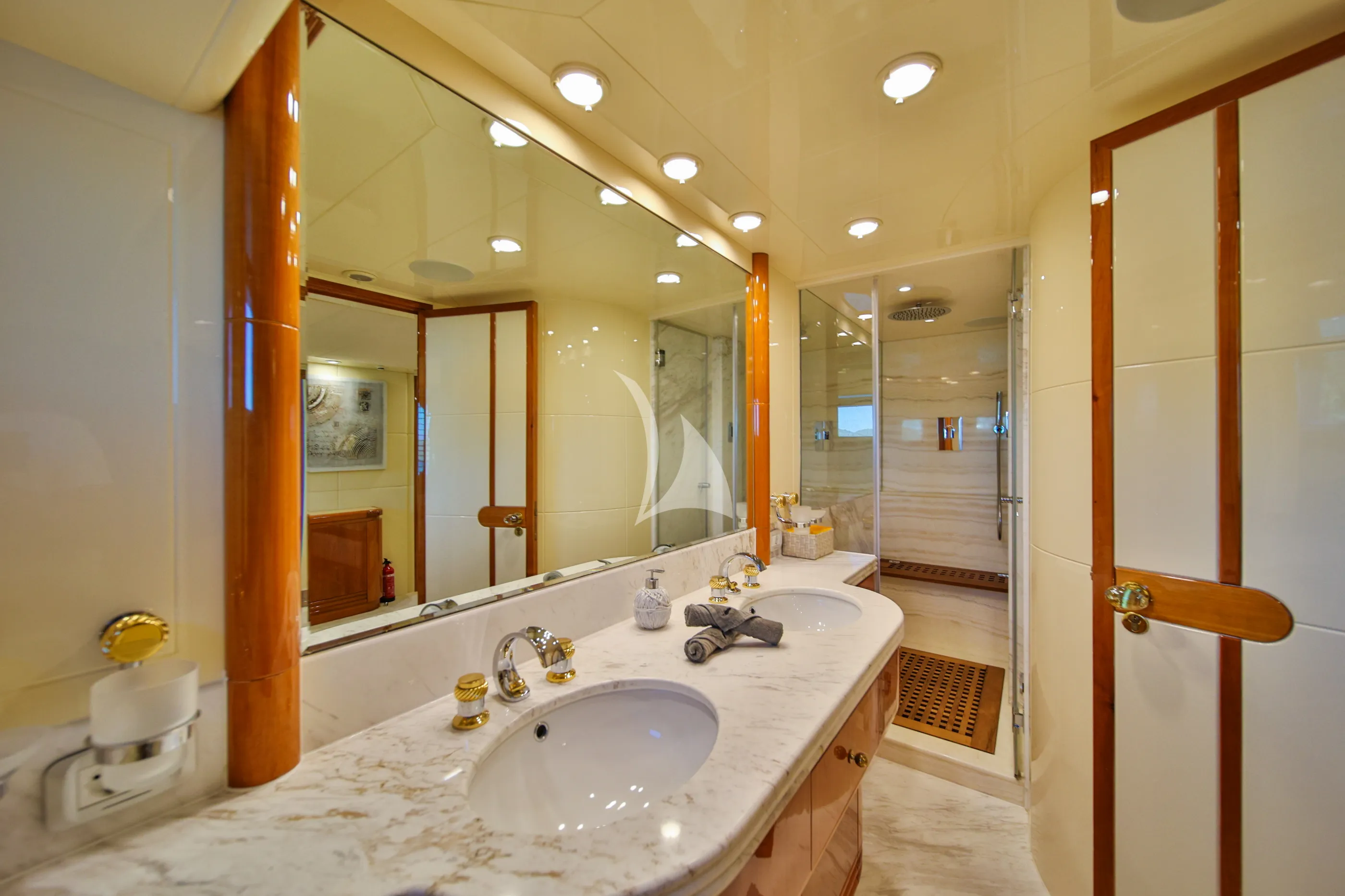 levante_yacht