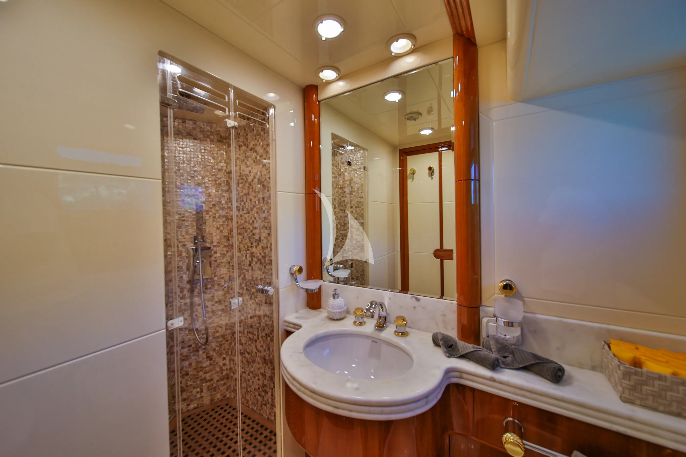 levante_yacht