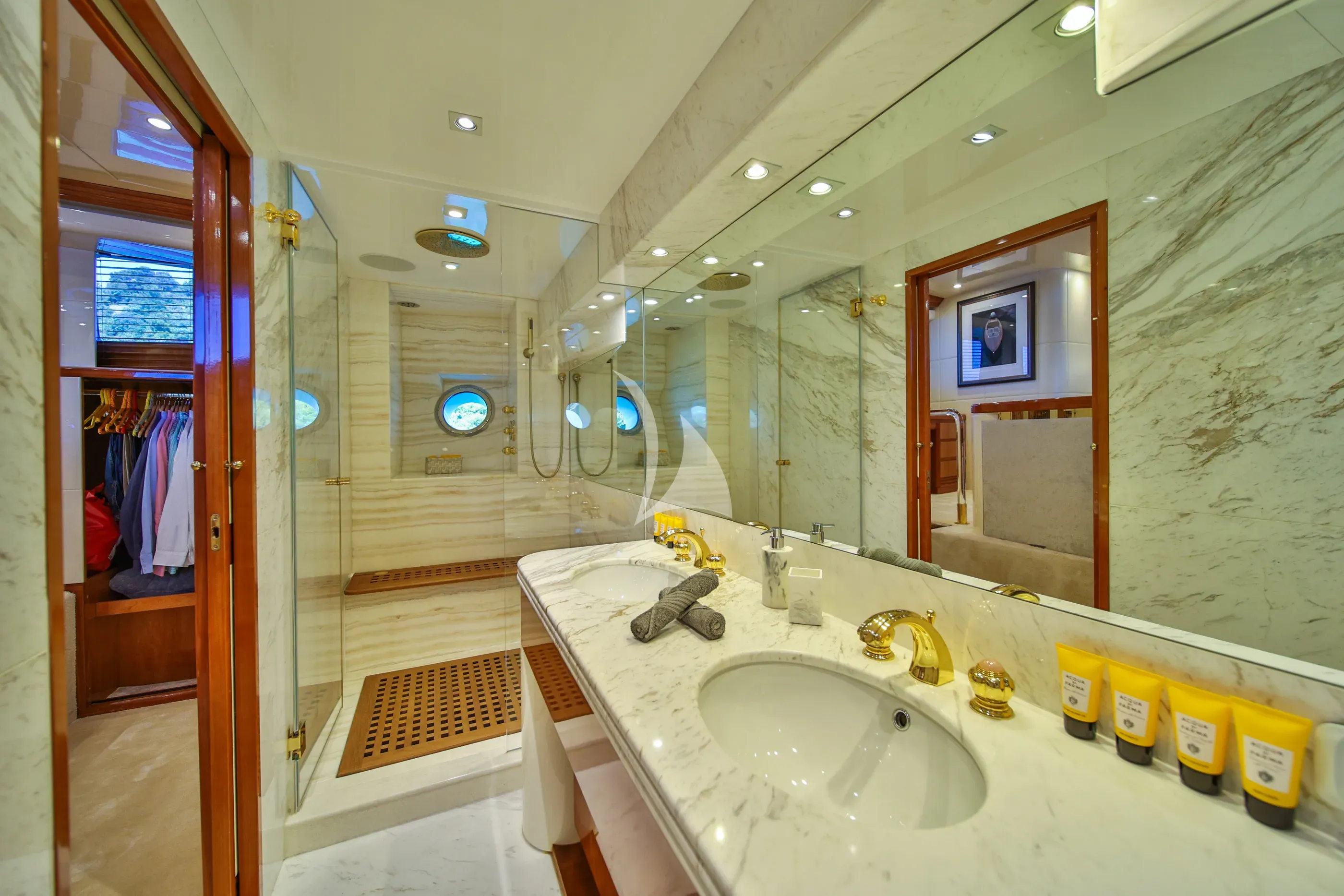 levante_yacht