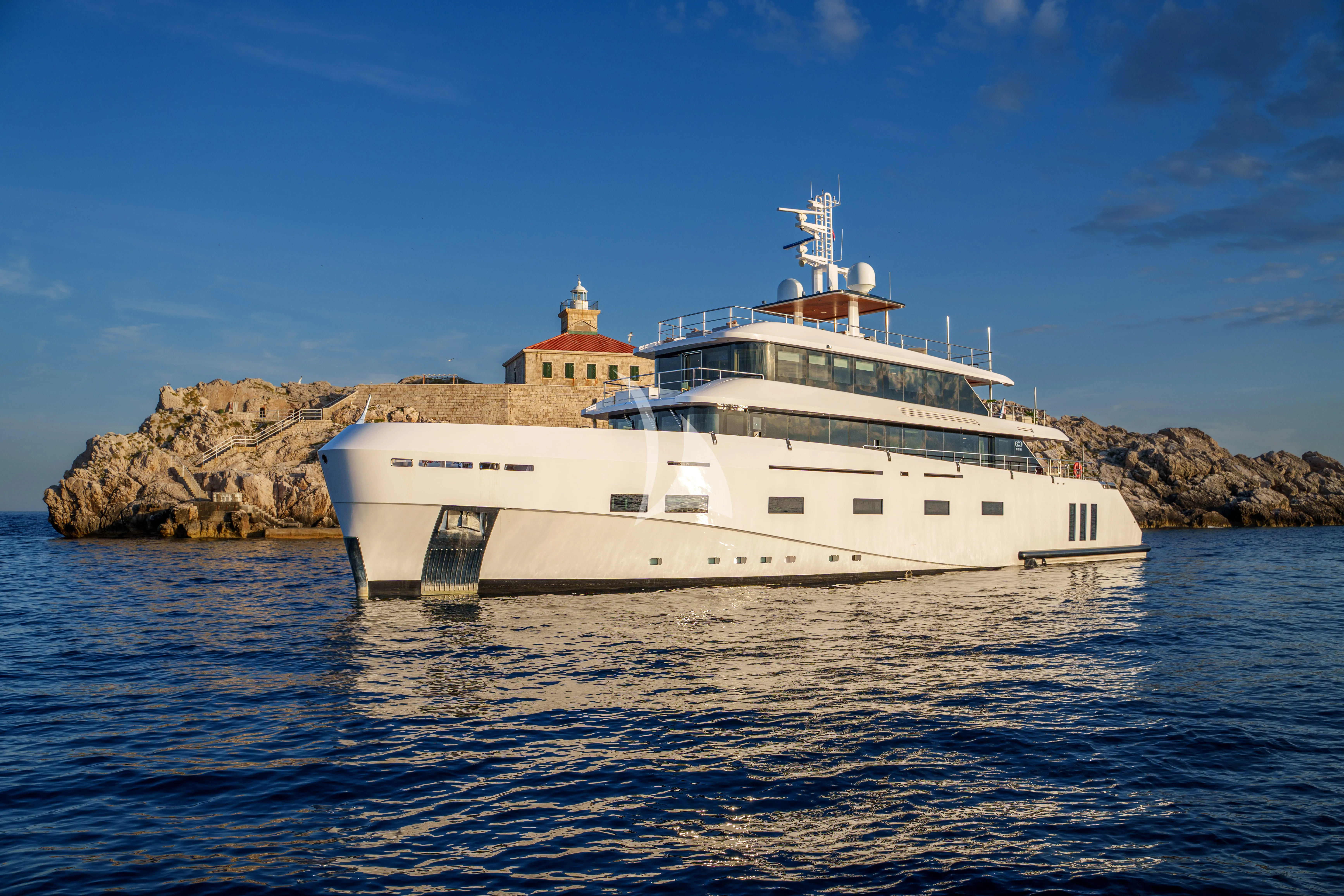 levante_yacht