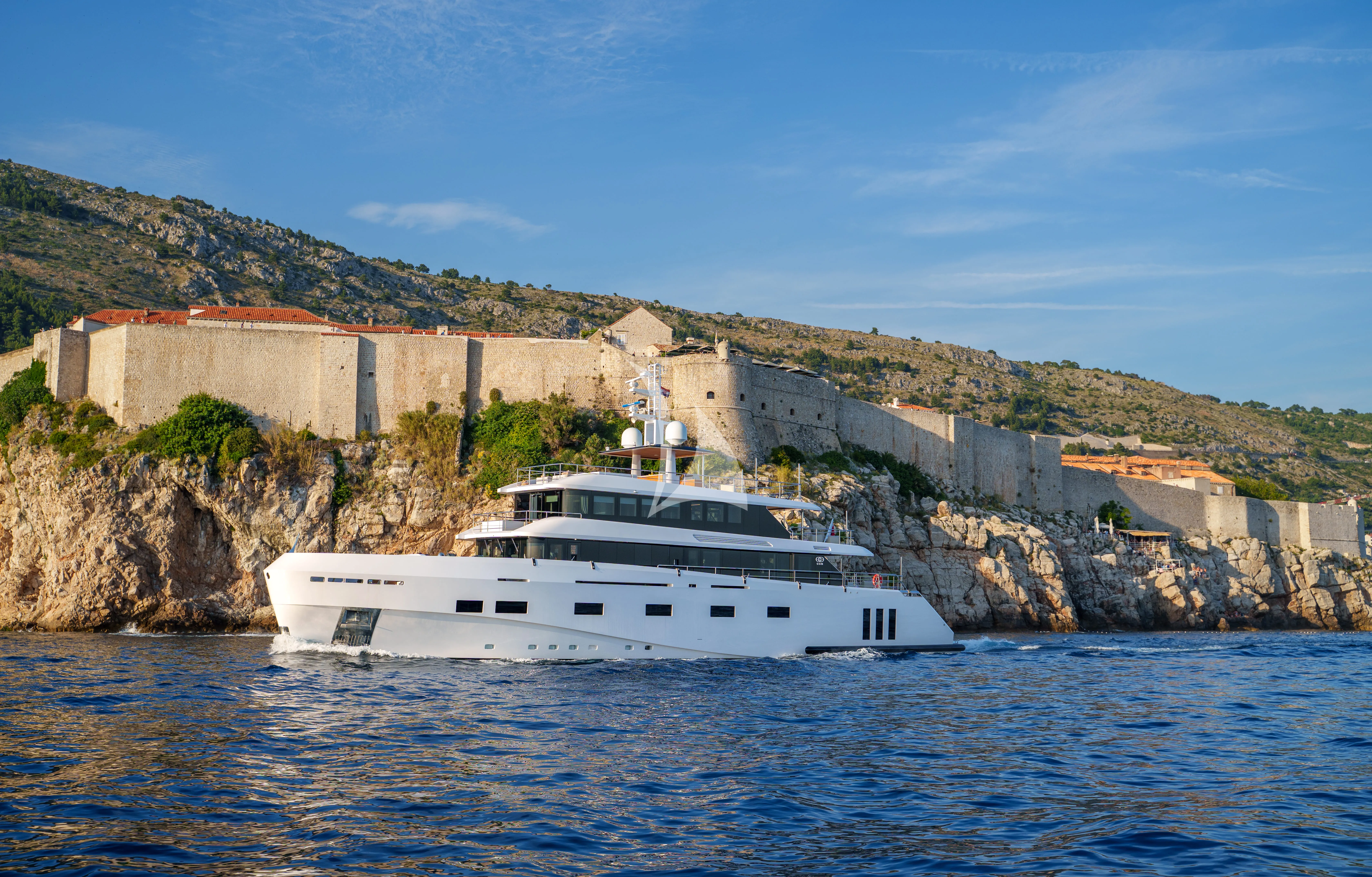 levante_yacht