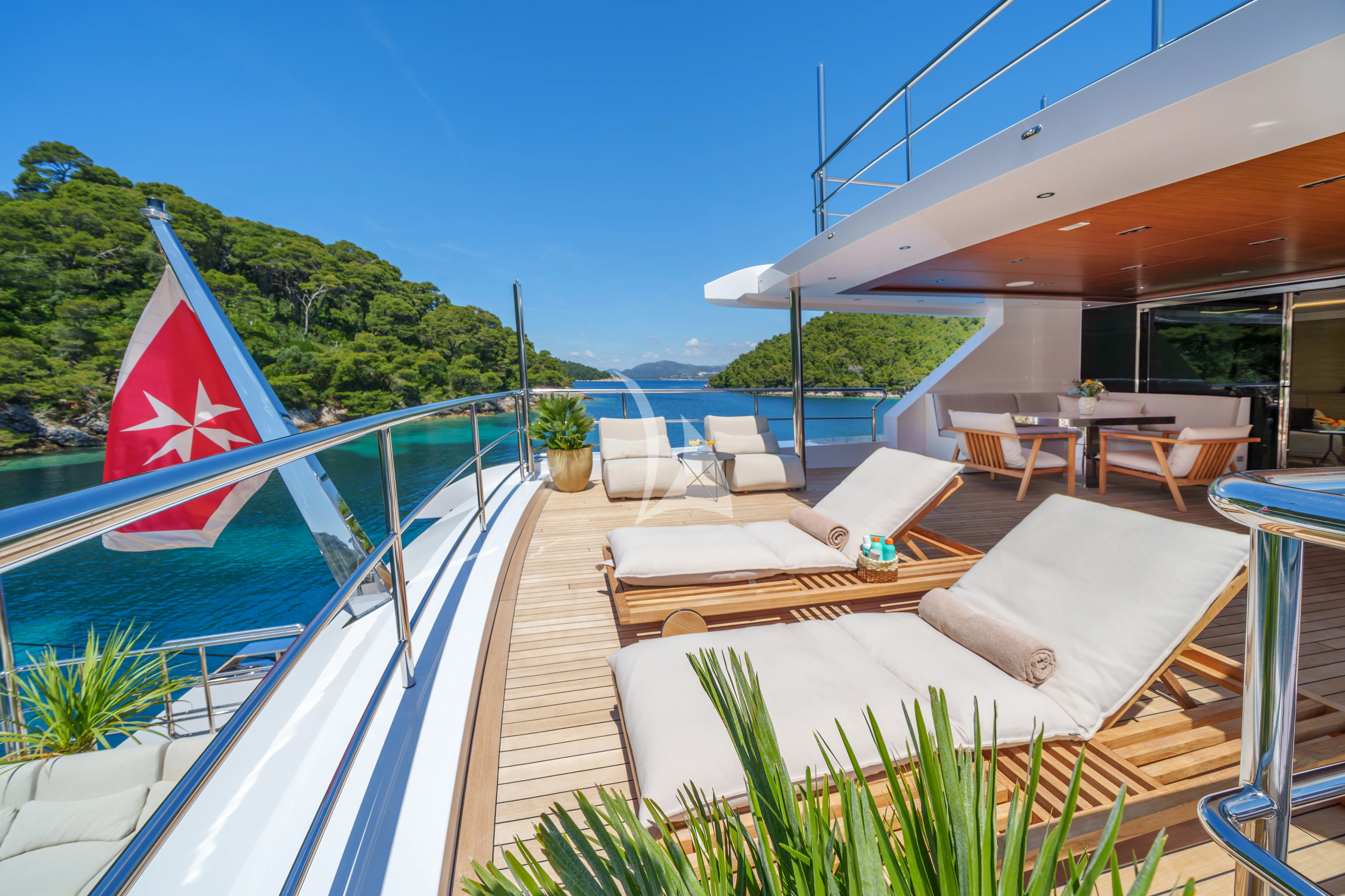 levante_yacht