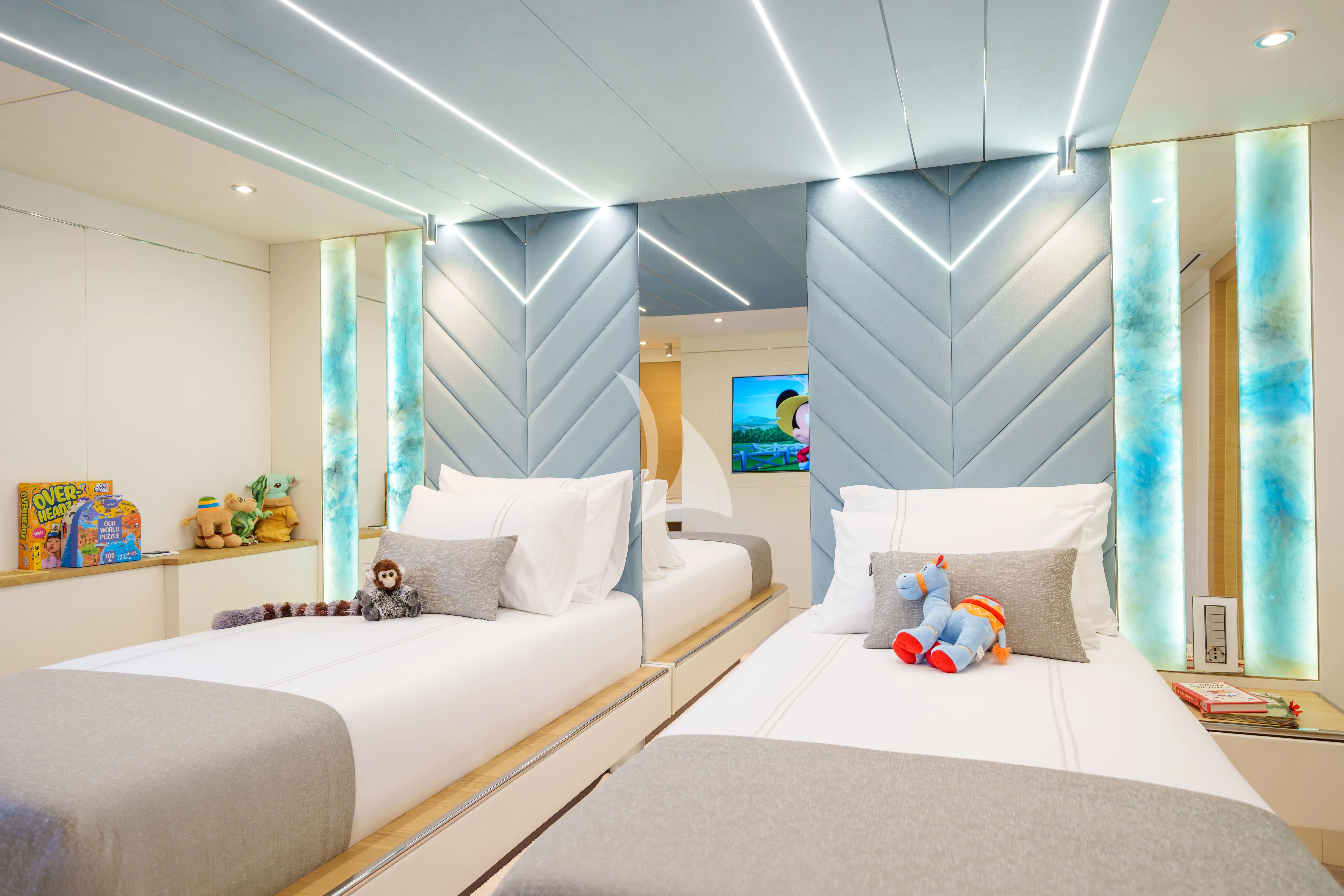 levante_yacht
