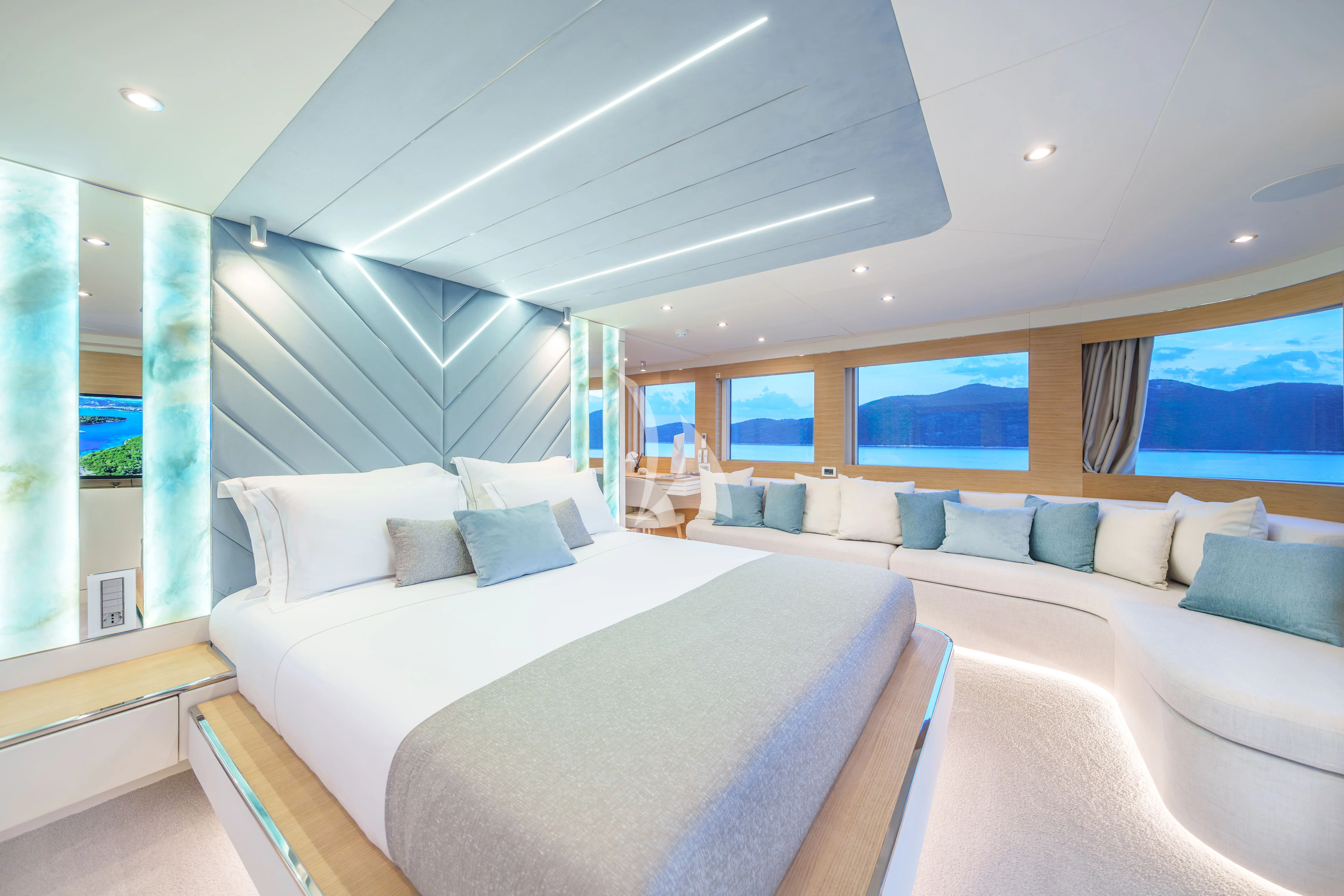 levante_yacht