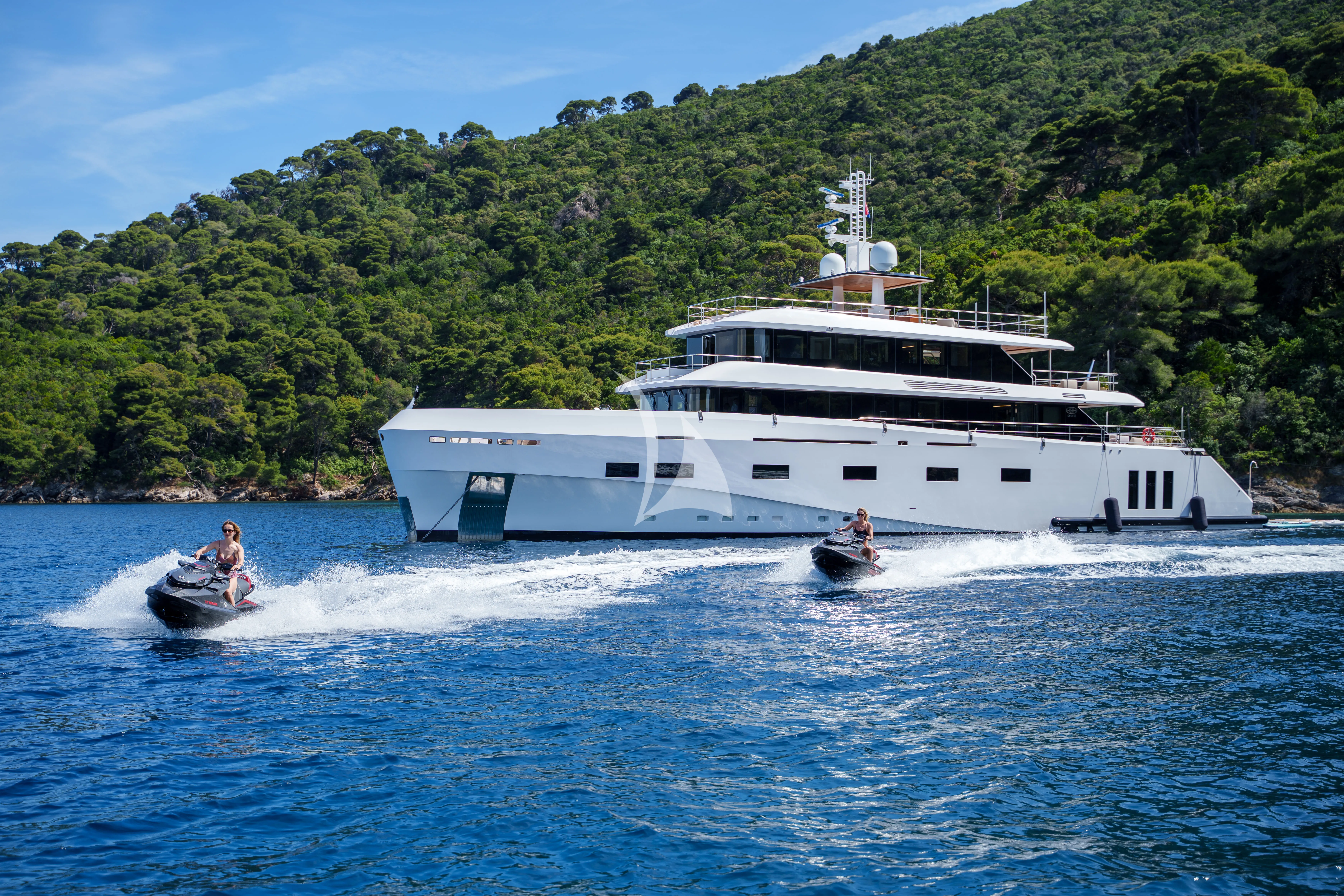 levante_yacht