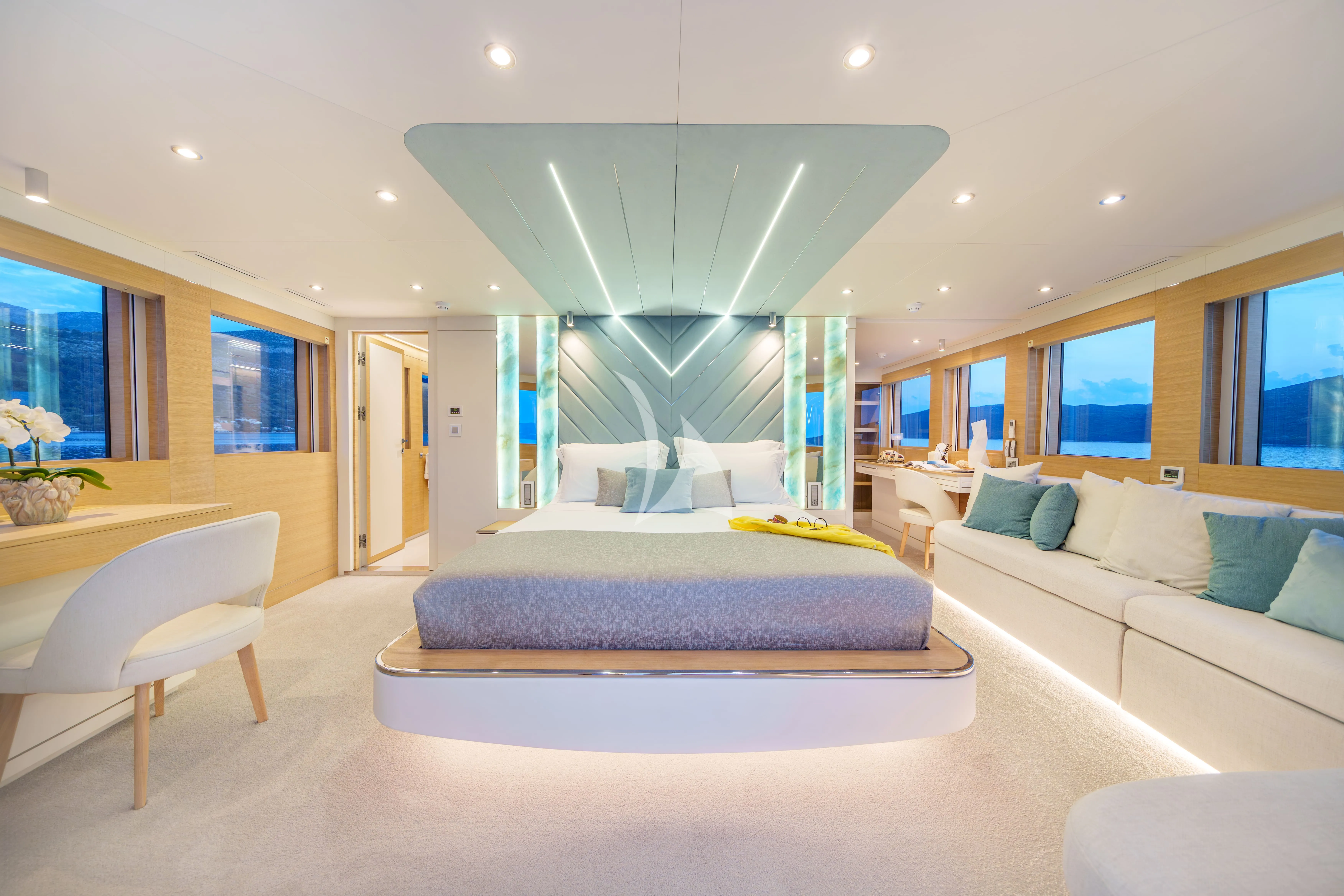 levante_yacht