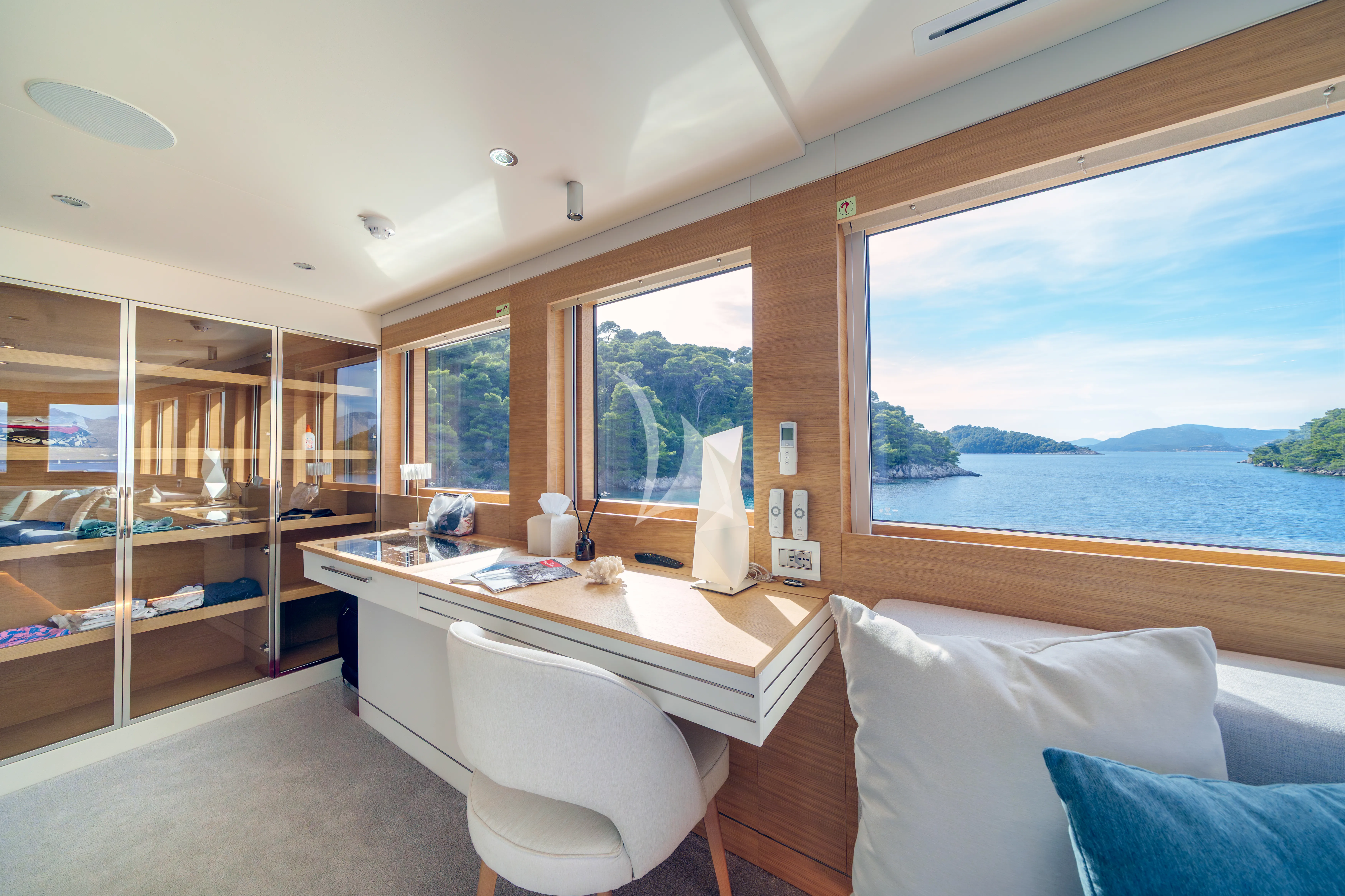 levante_yacht