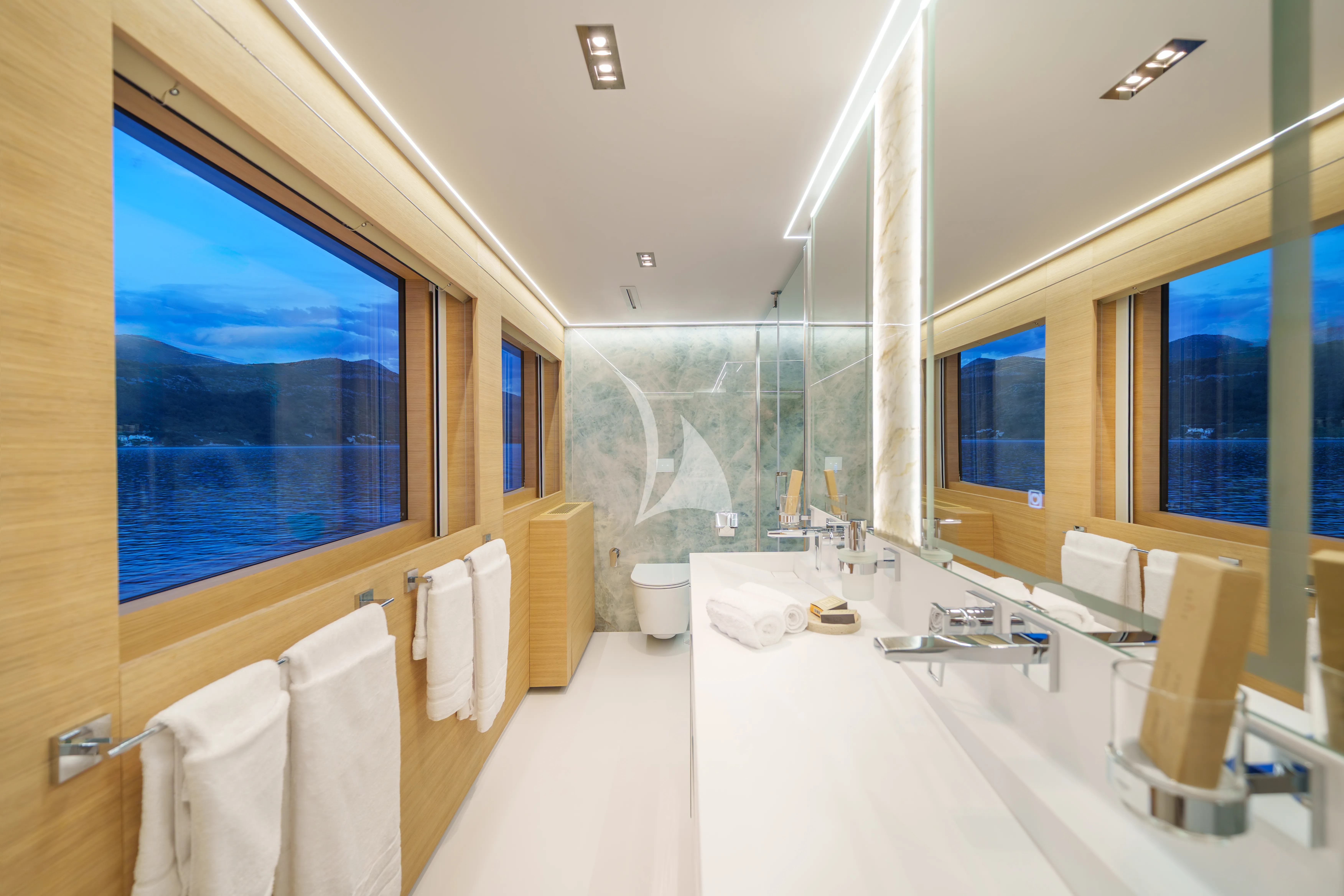 levante_yacht