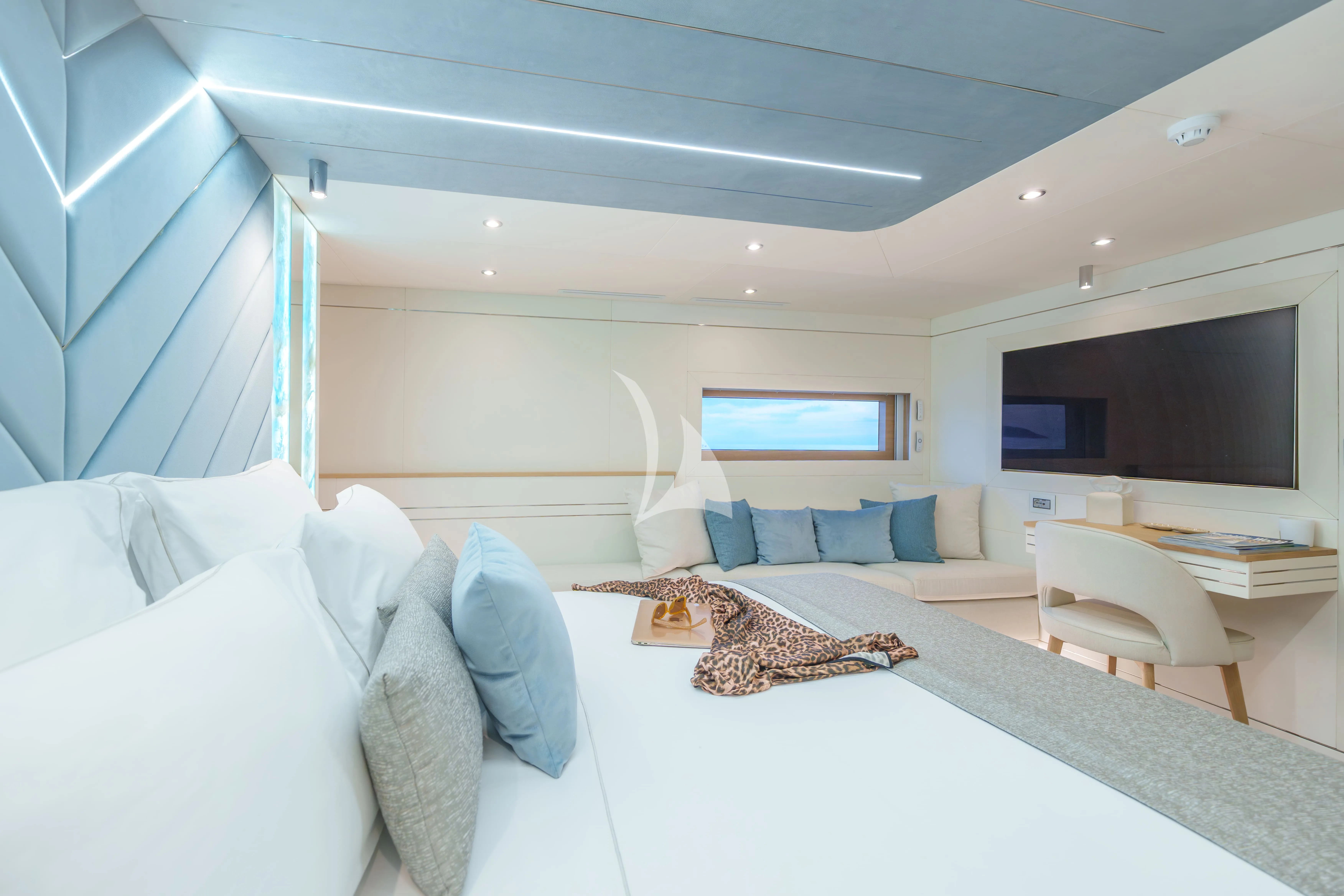 levante_yacht