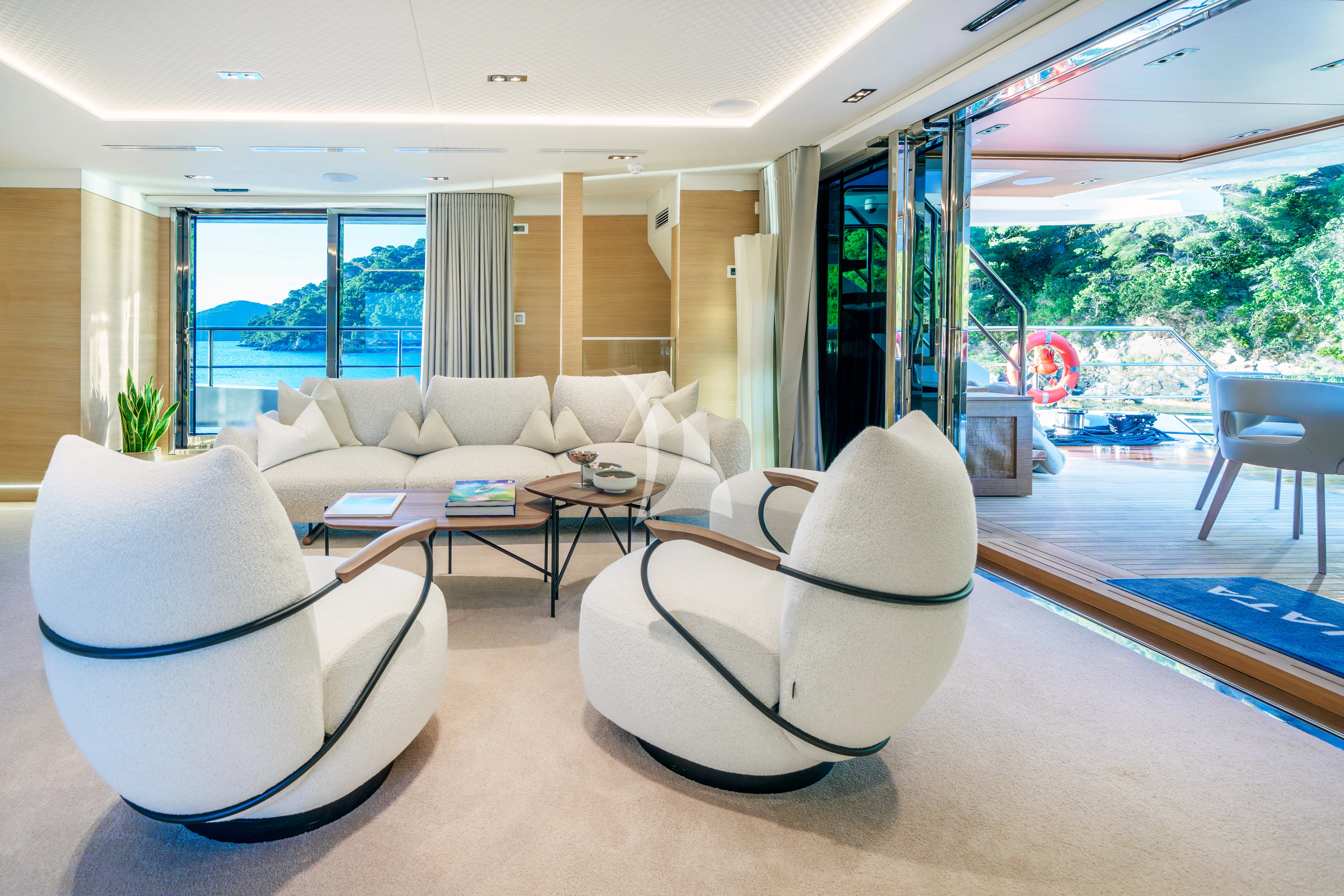 levante_yacht