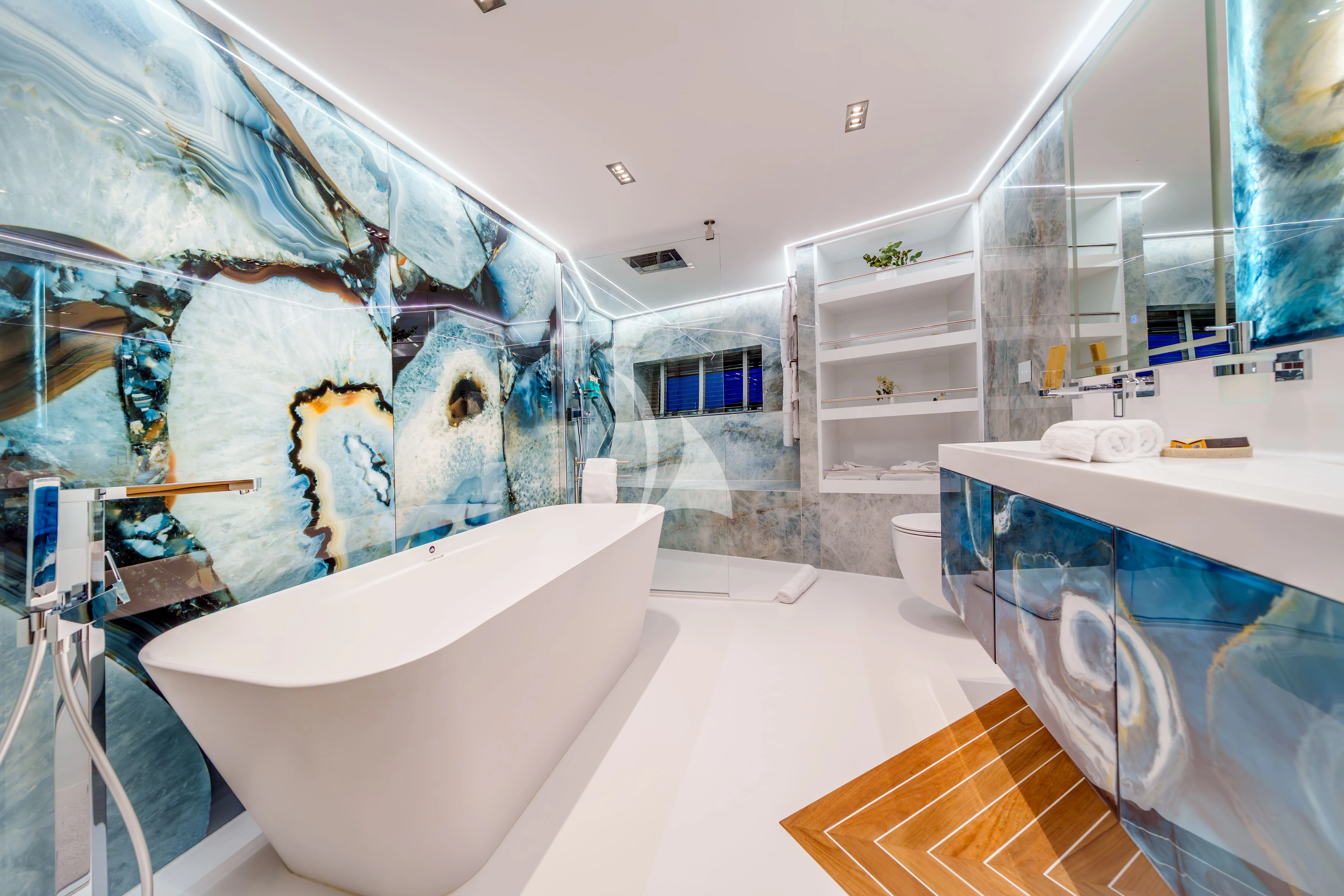 levante_yacht