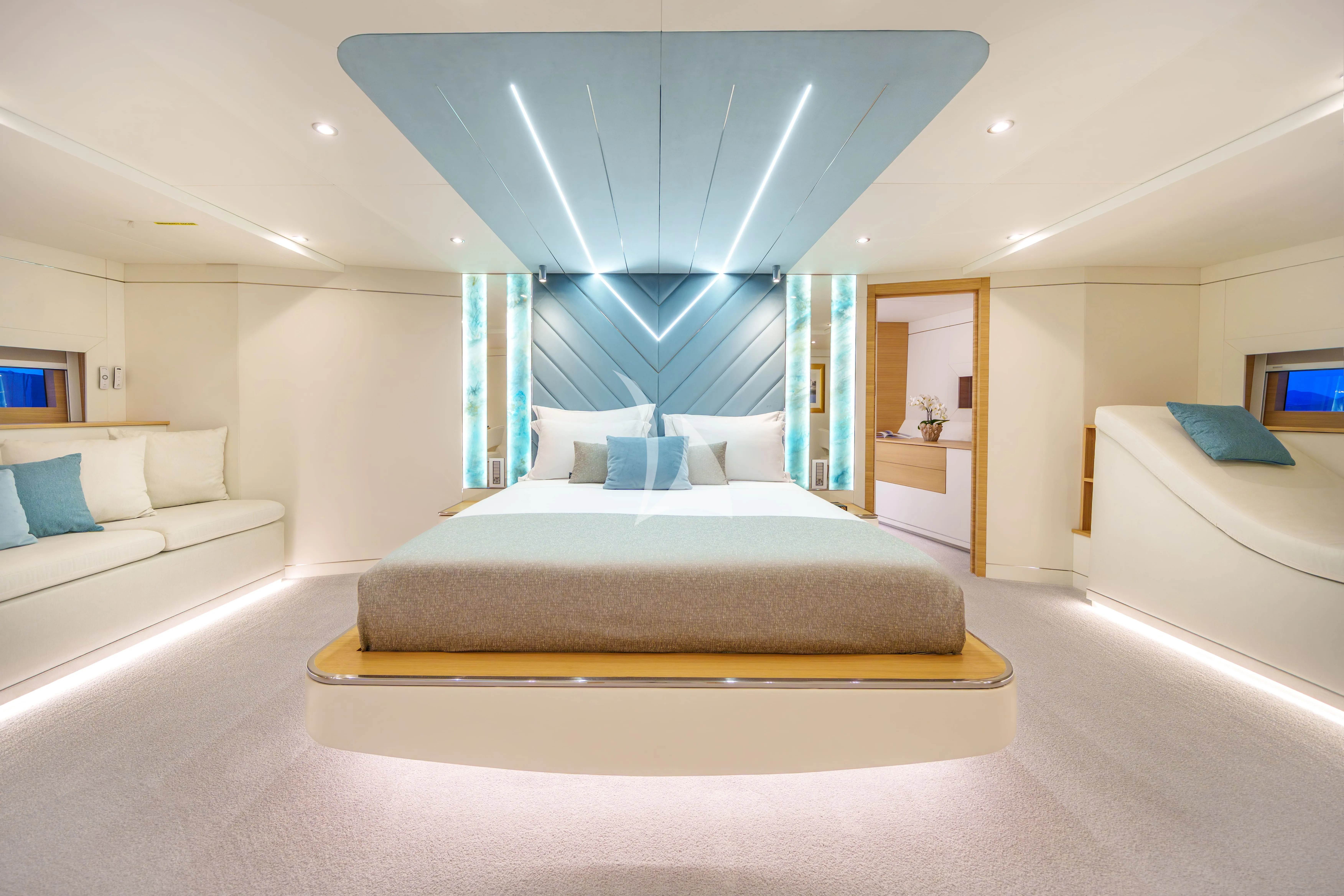 levante_yacht