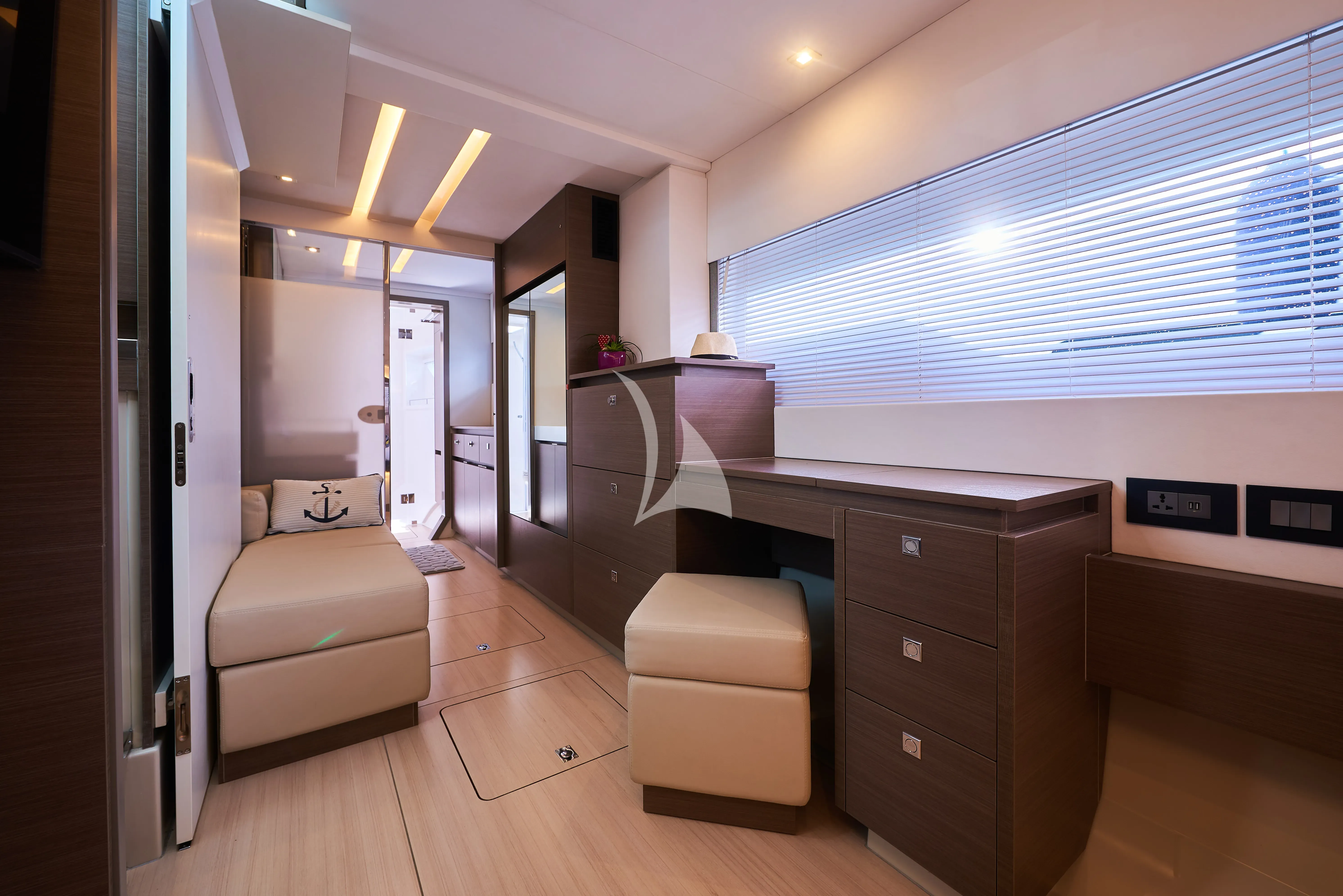 levante_yacht