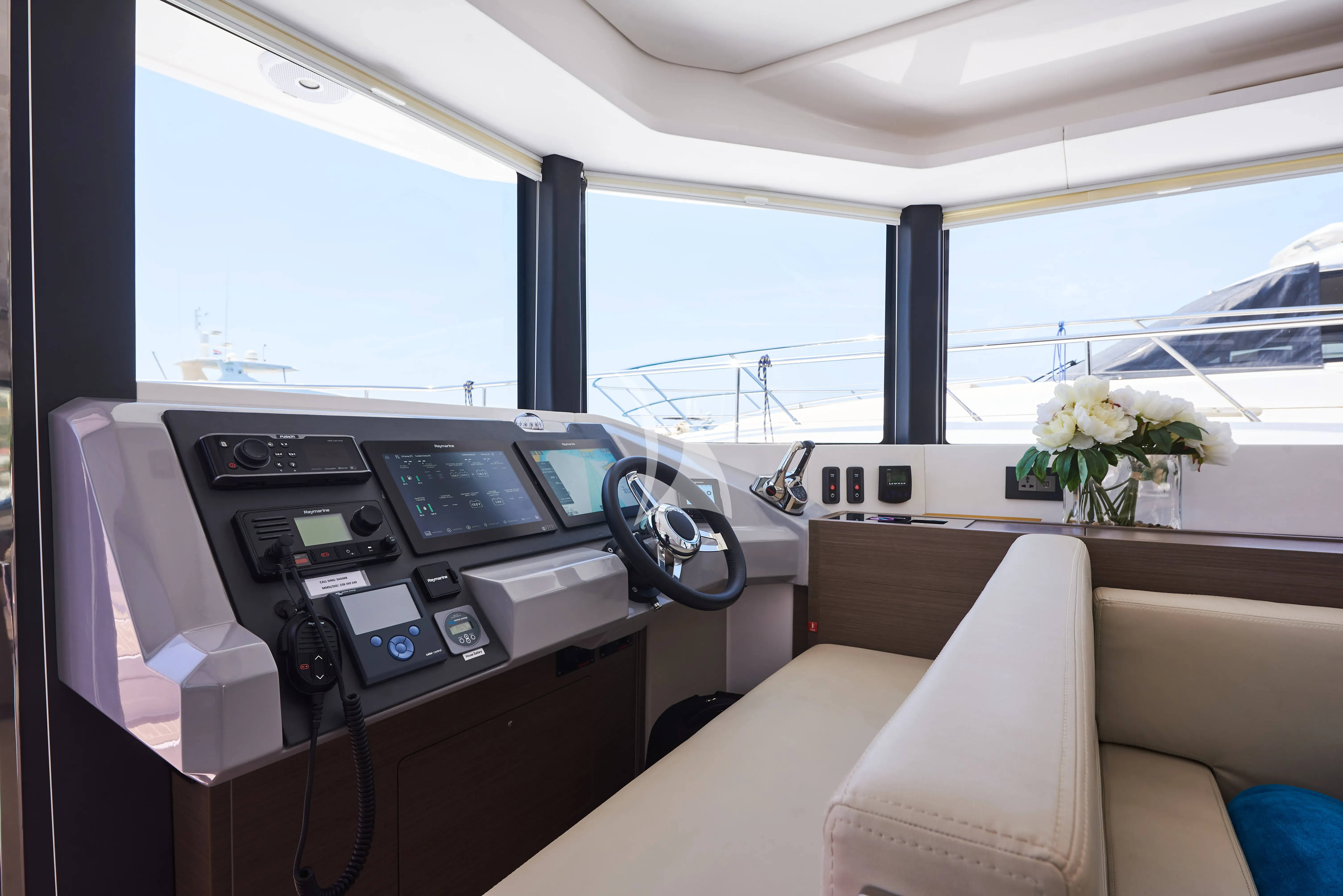 levante_yacht