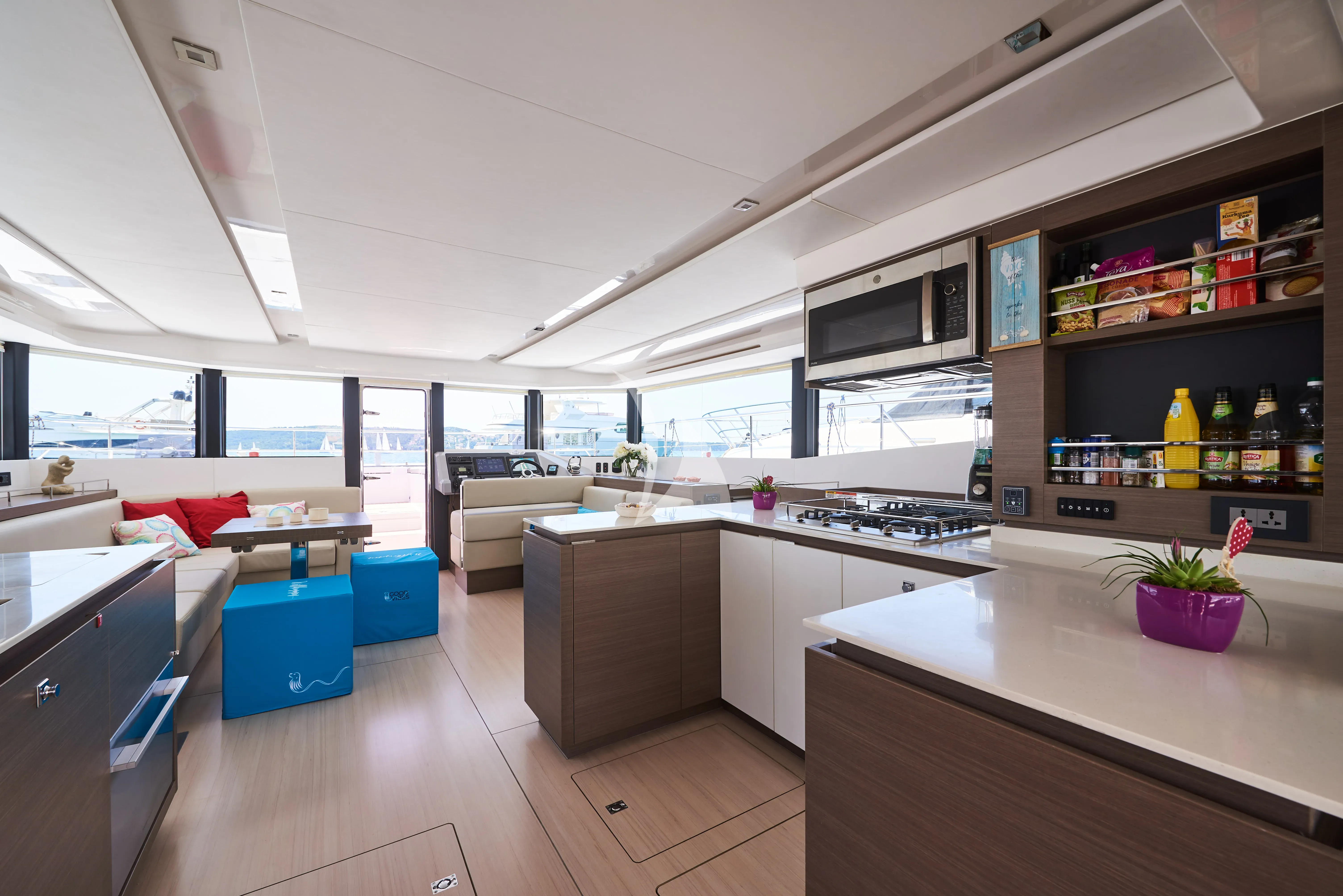 levante_yacht