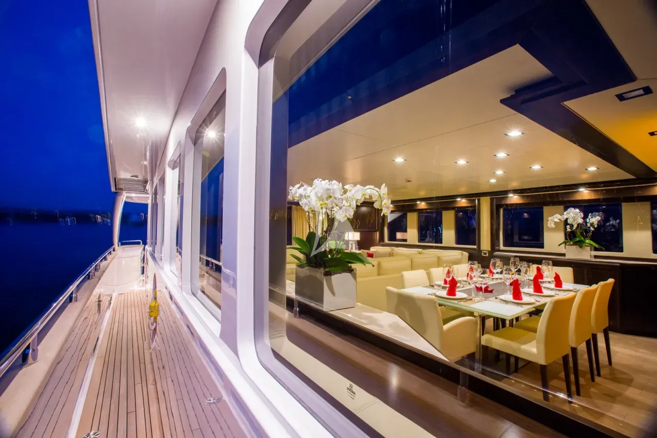 levante_yacht