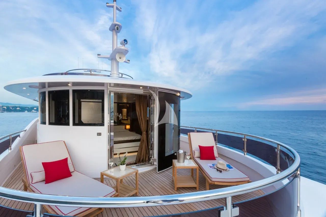levante_yacht