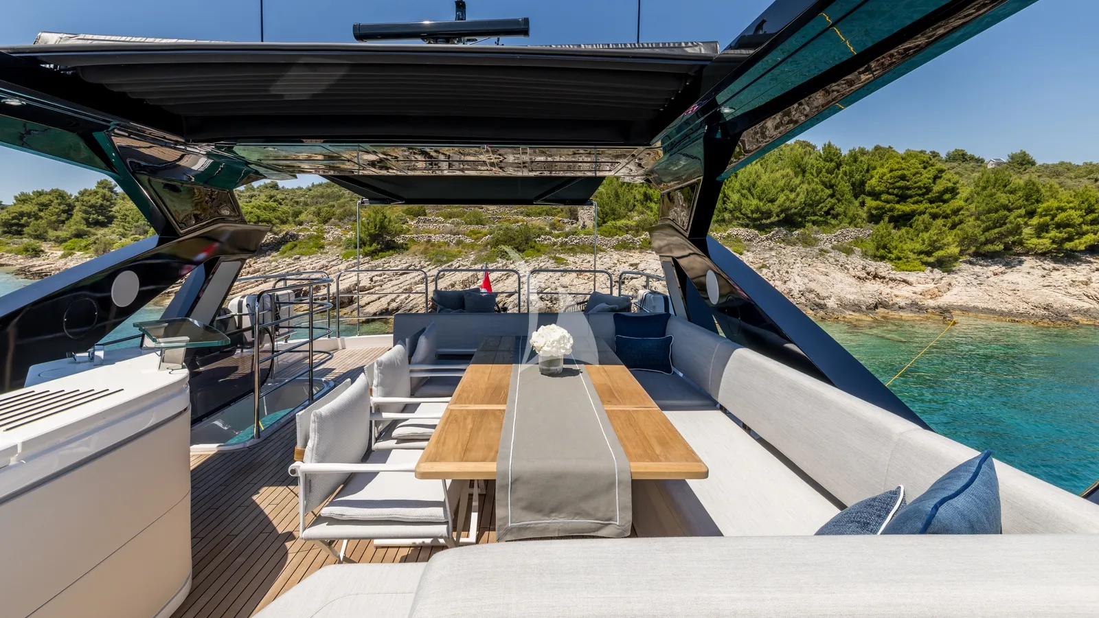 levante_yacht