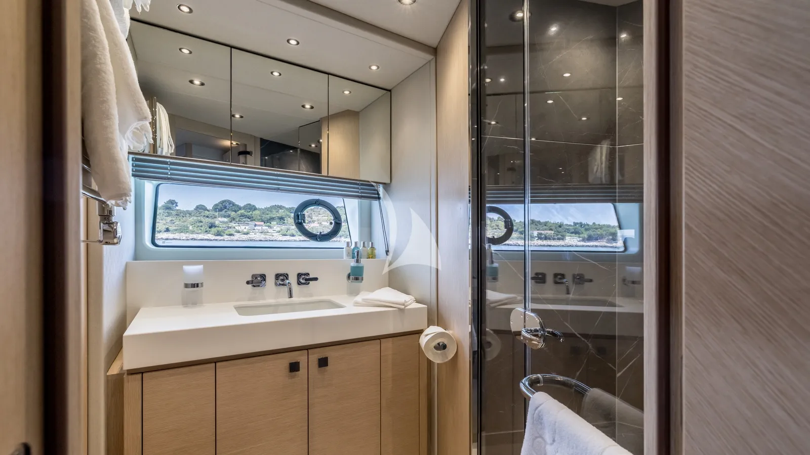levante_yacht