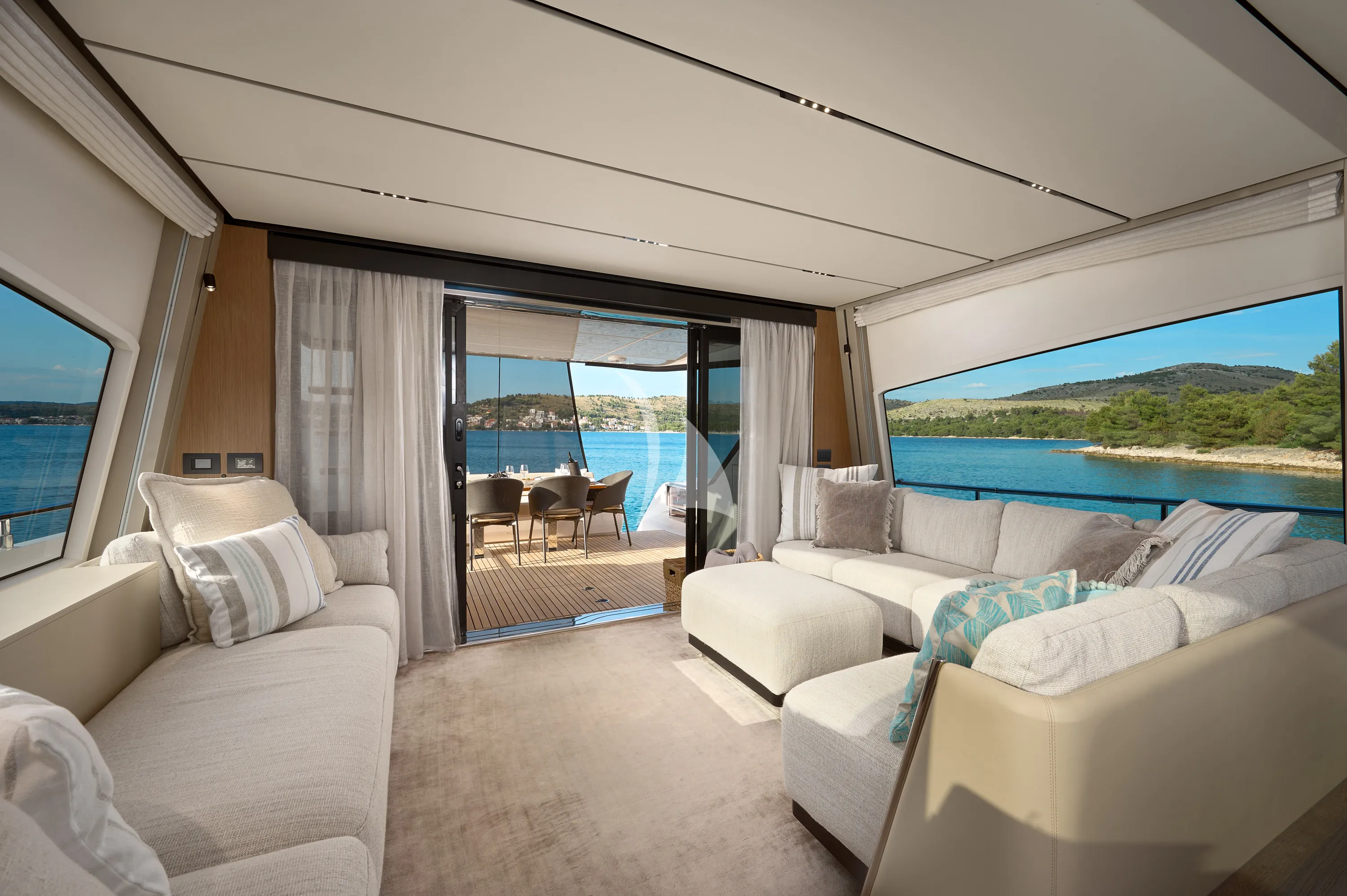 levante_yacht