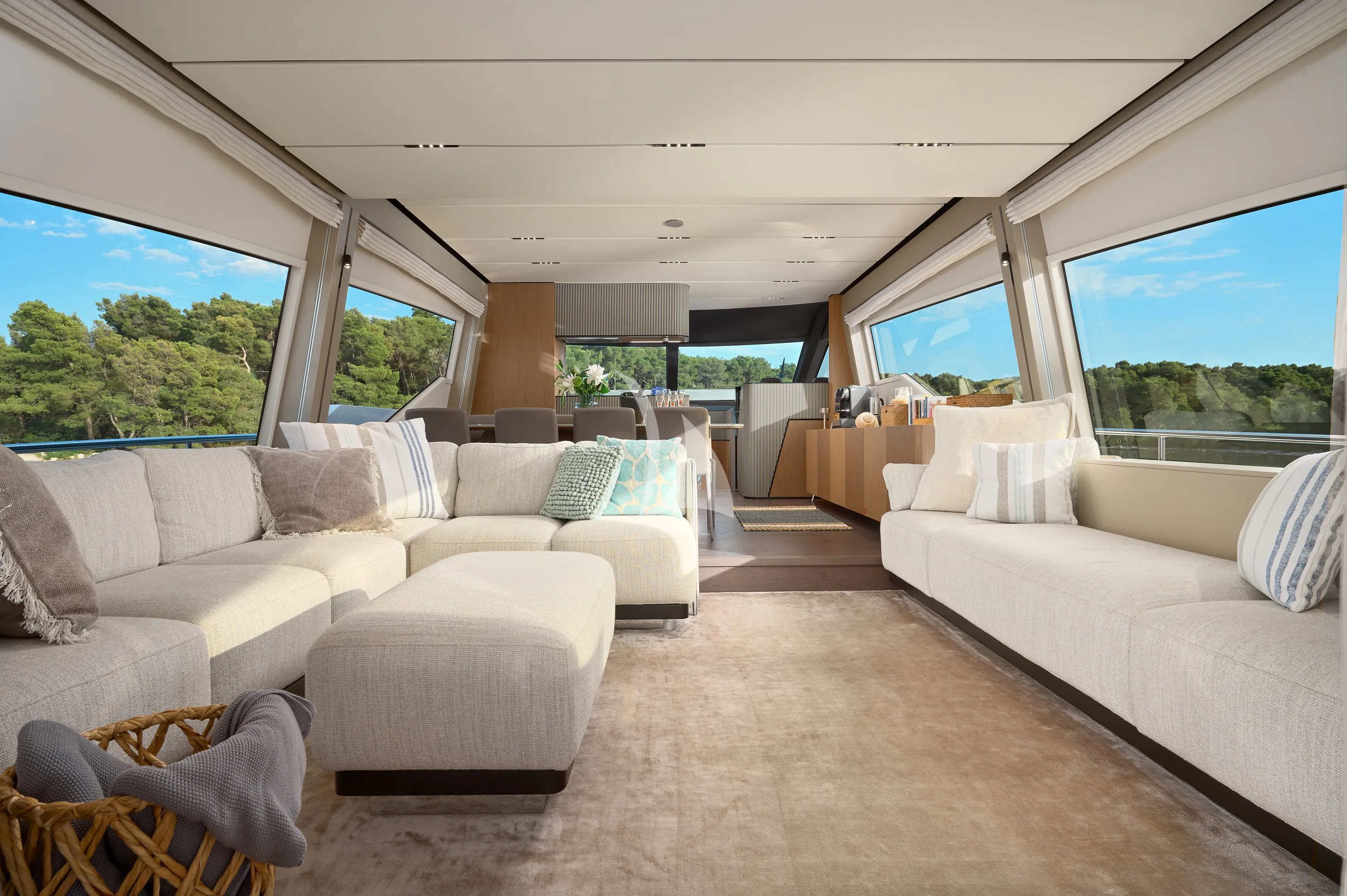 levante_yacht