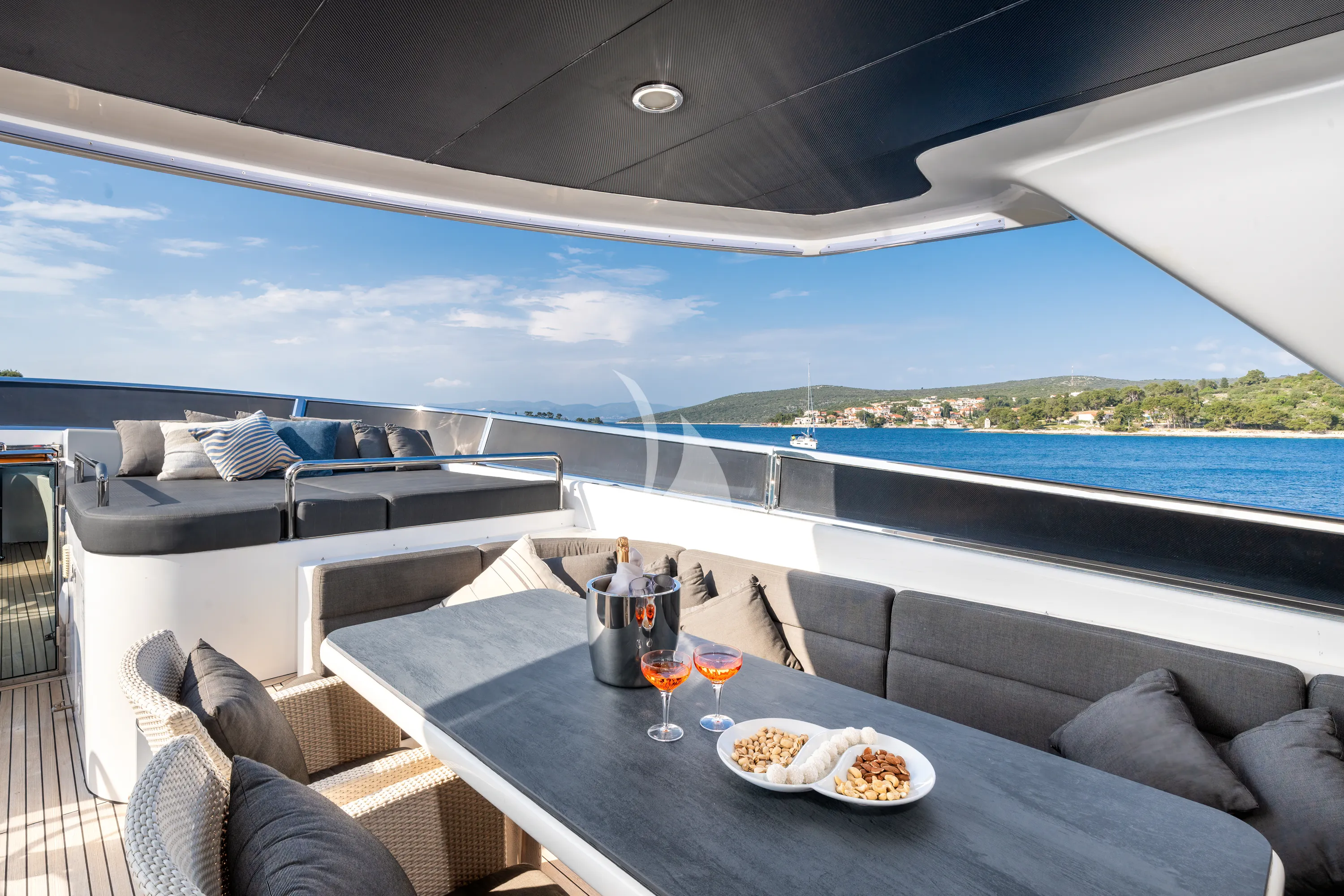 levante_yacht