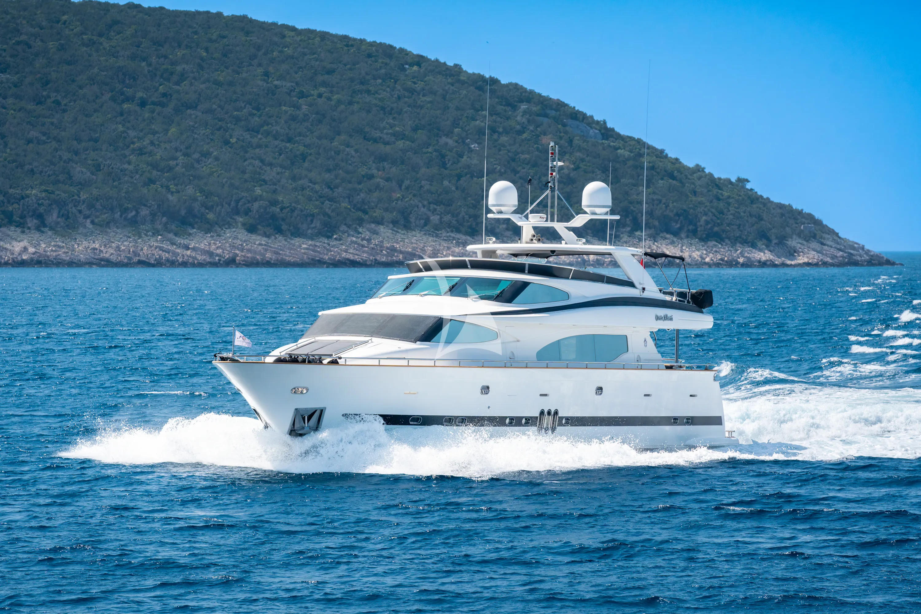levante_yacht