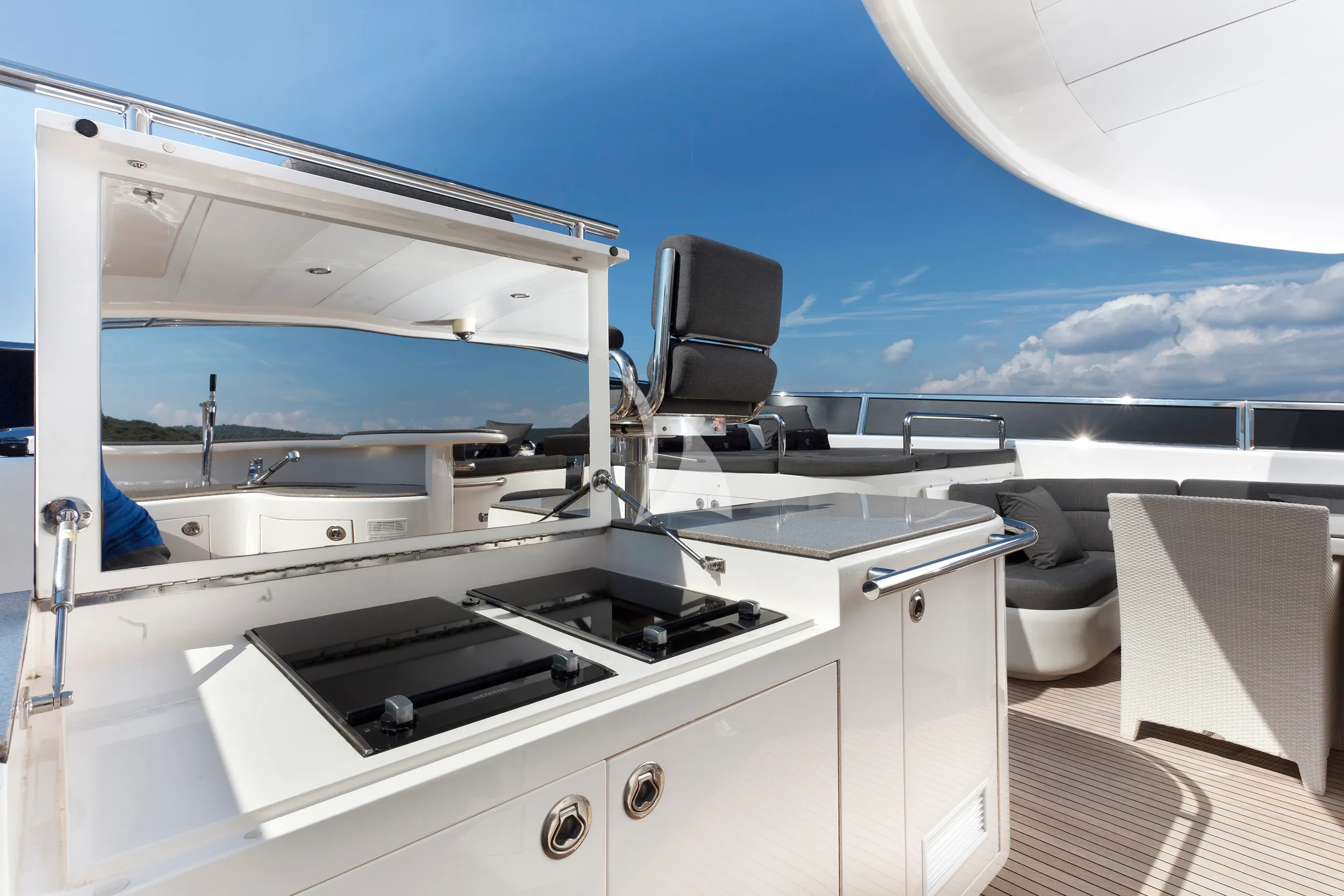 levante_yacht