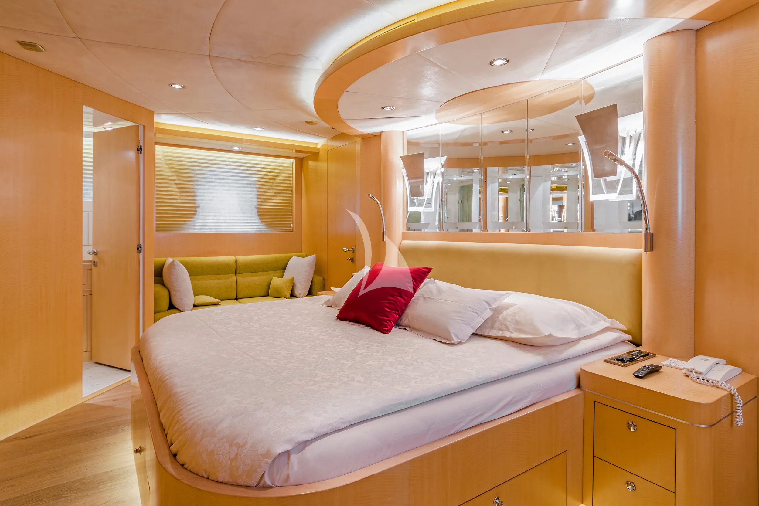 levante_yacht