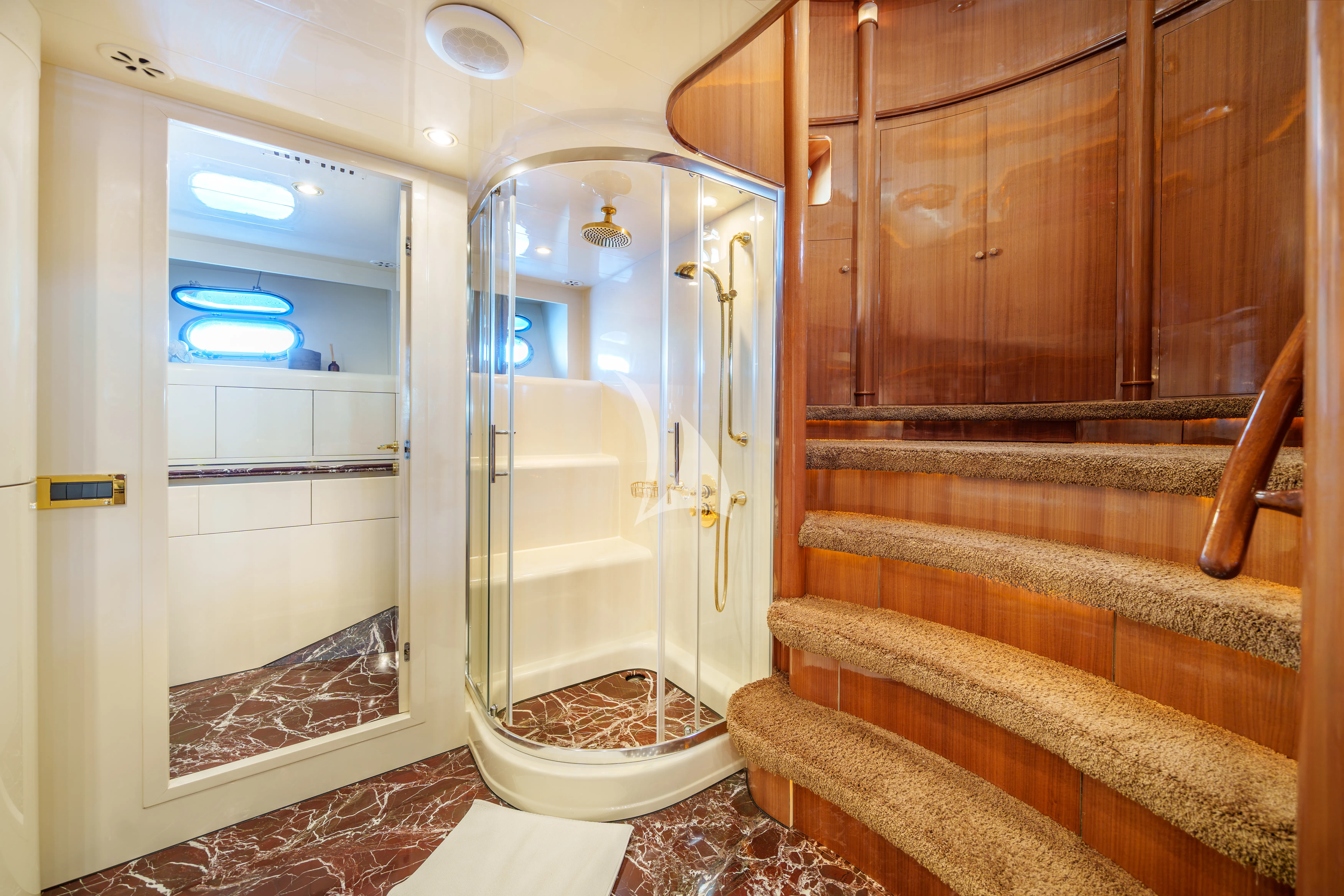 levante_yacht