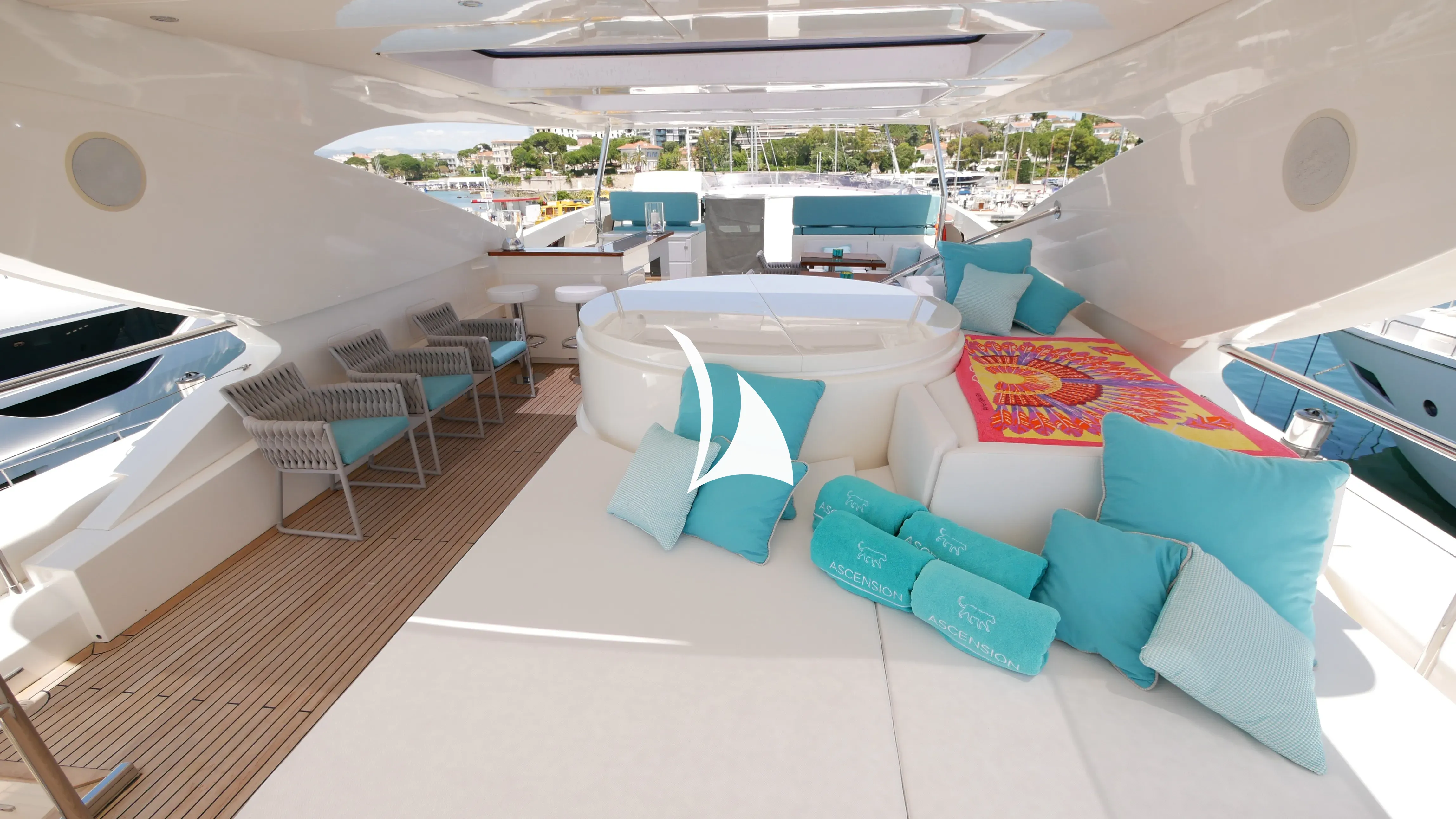 levante_yacht