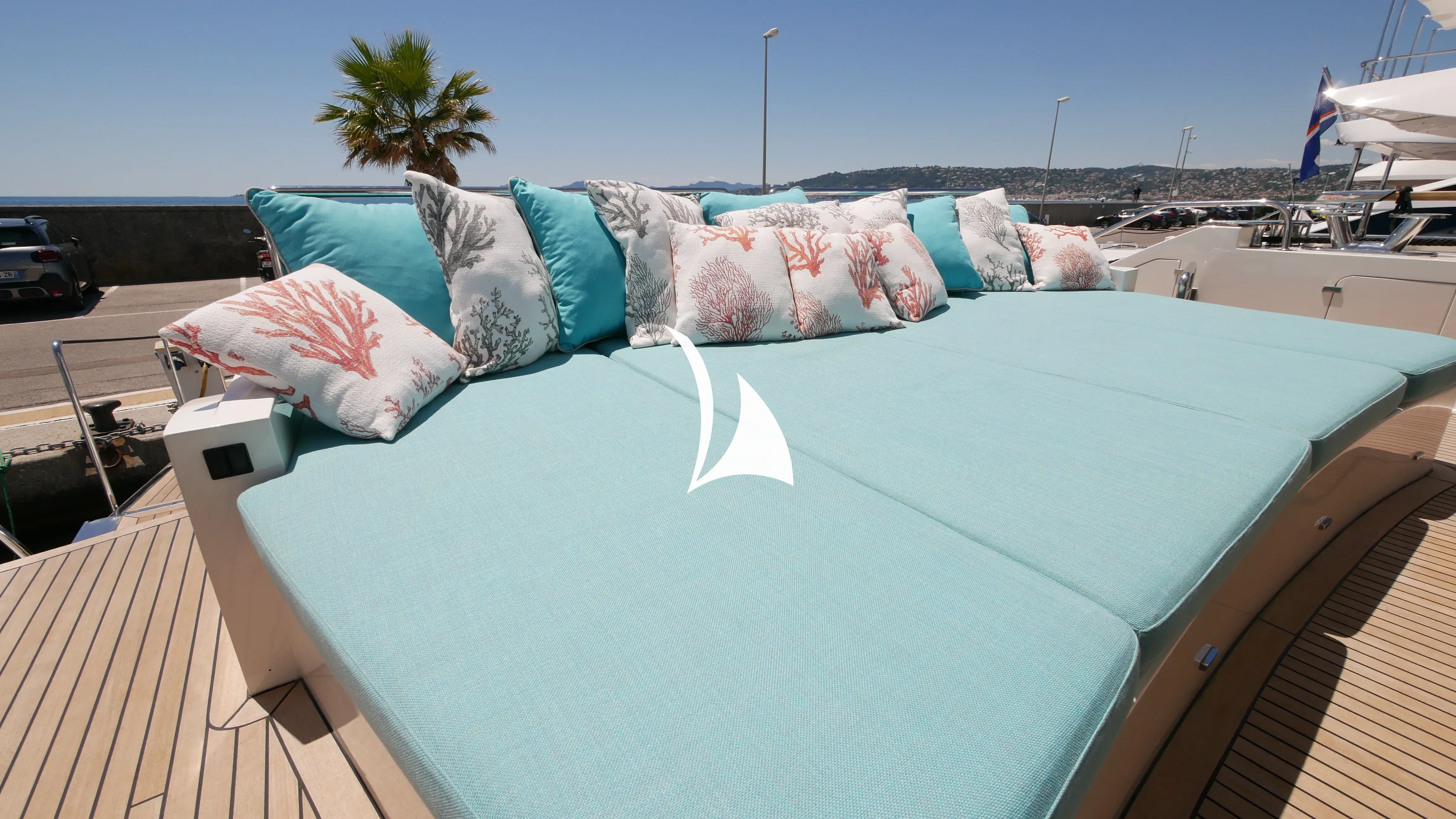 levante_yacht