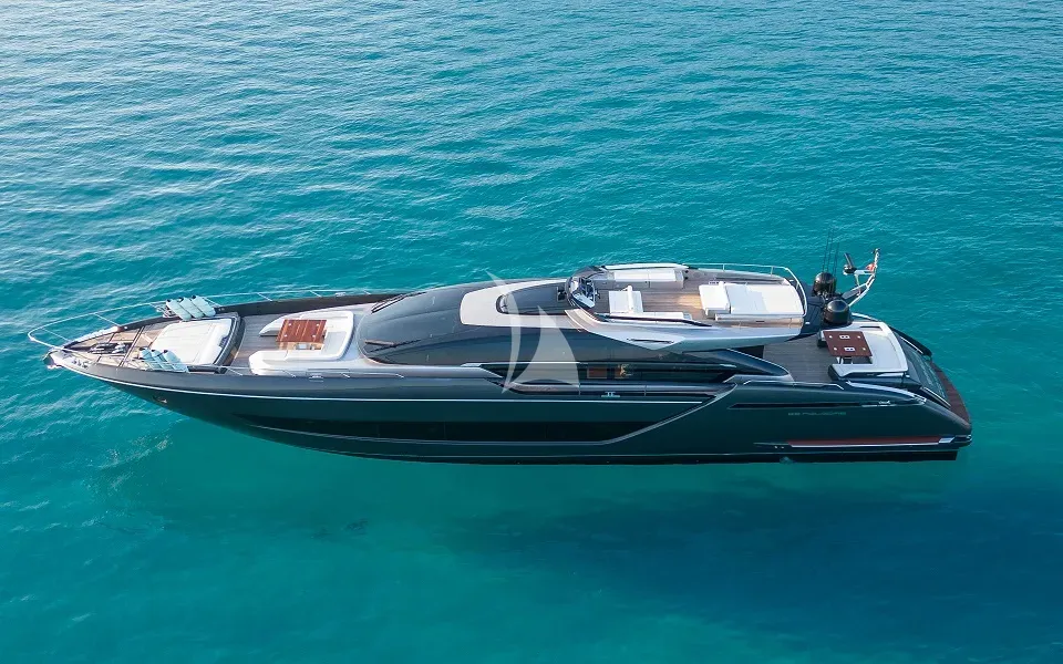 levante_yacht