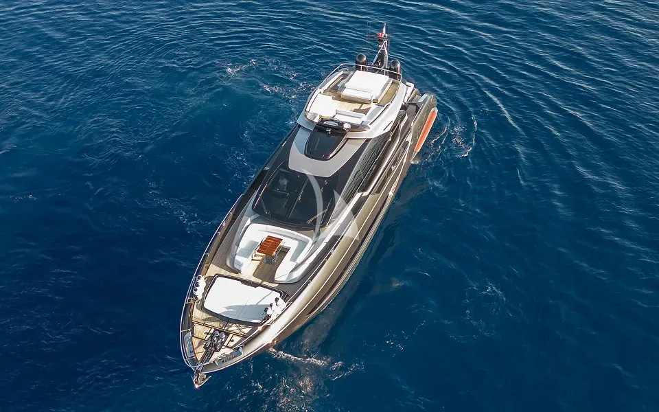 levante_yacht